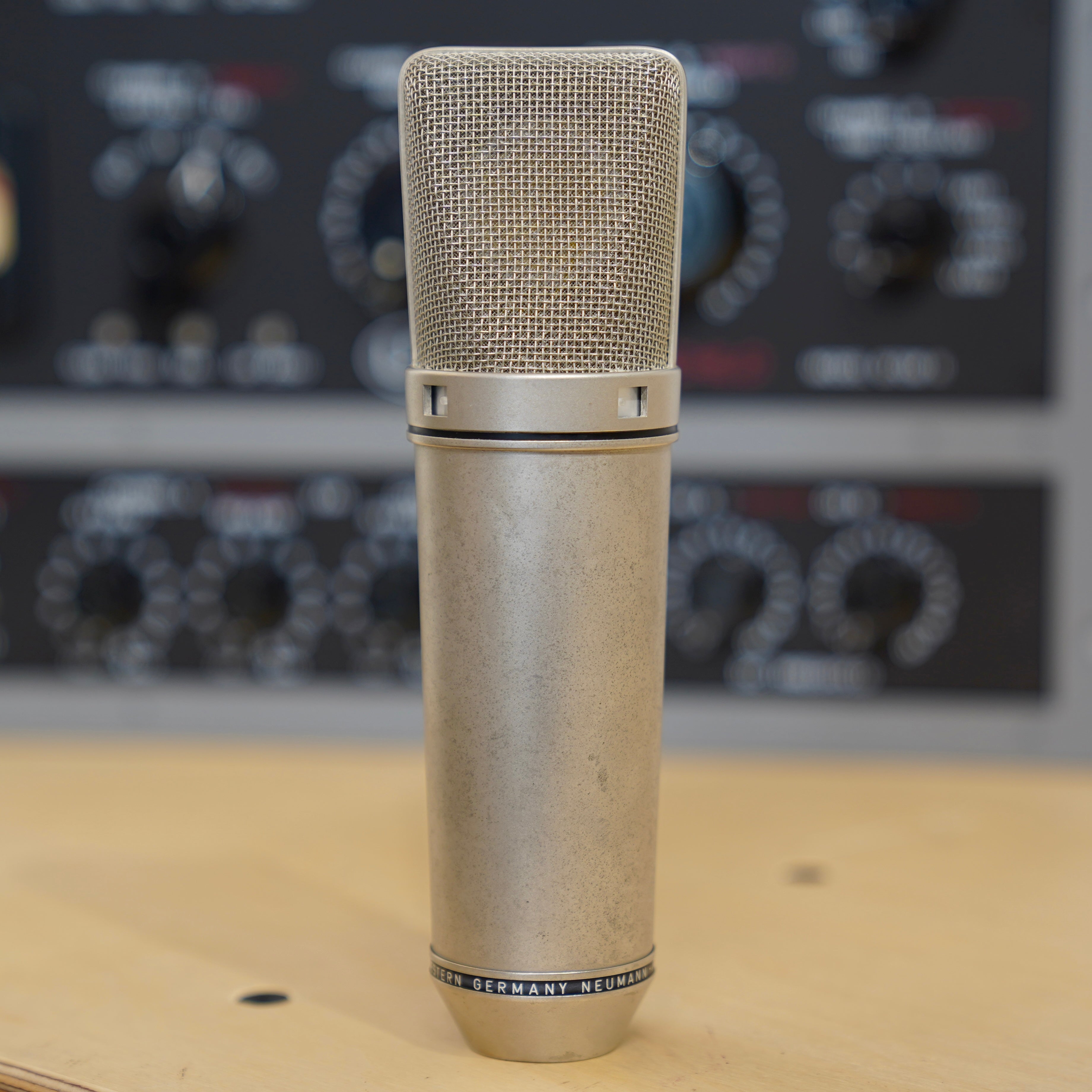 Neumann U67 Valve Microphone
