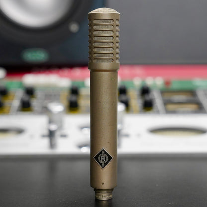 Neumann KM74