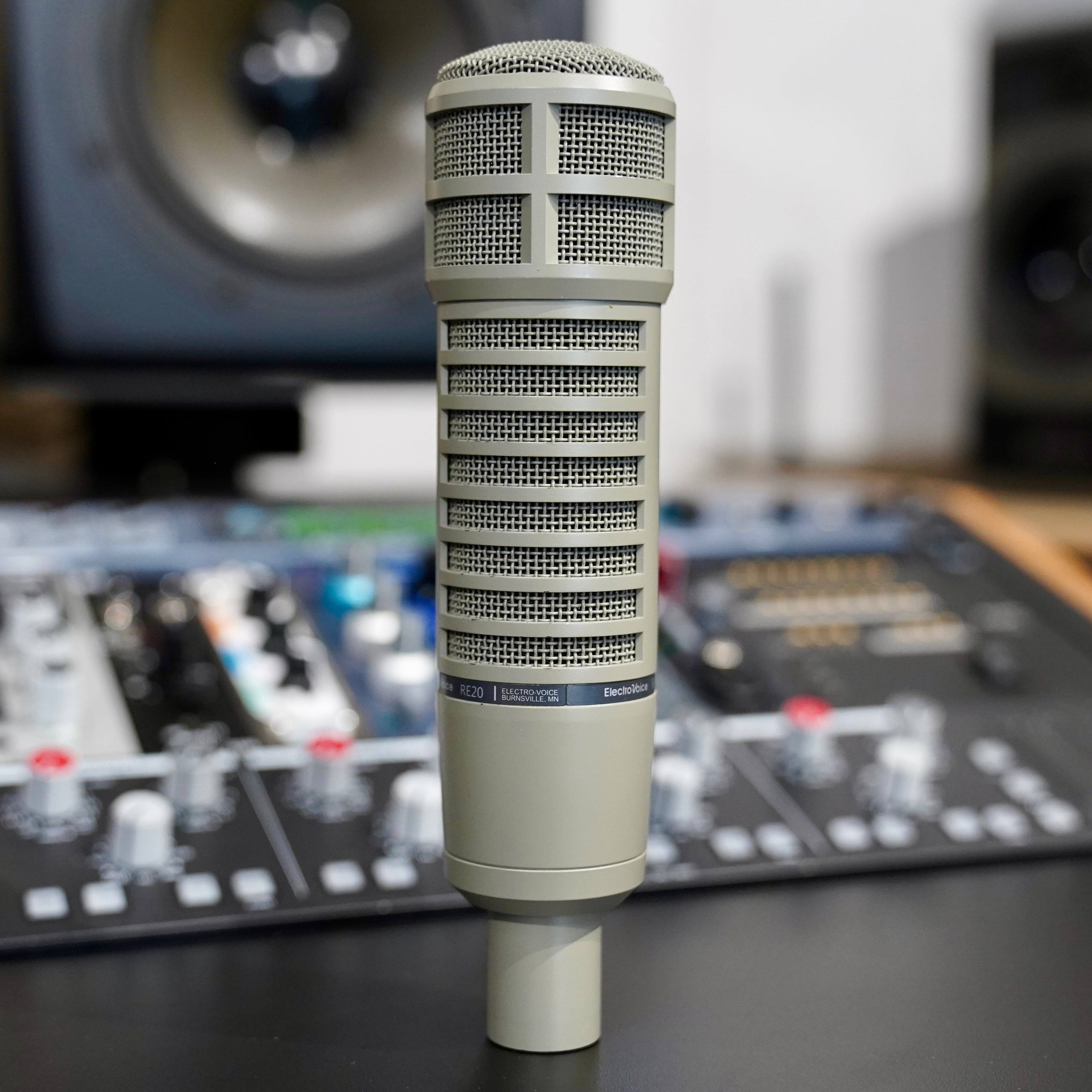 Electro-Voice RE20 Dynamic Cardioid Microphone