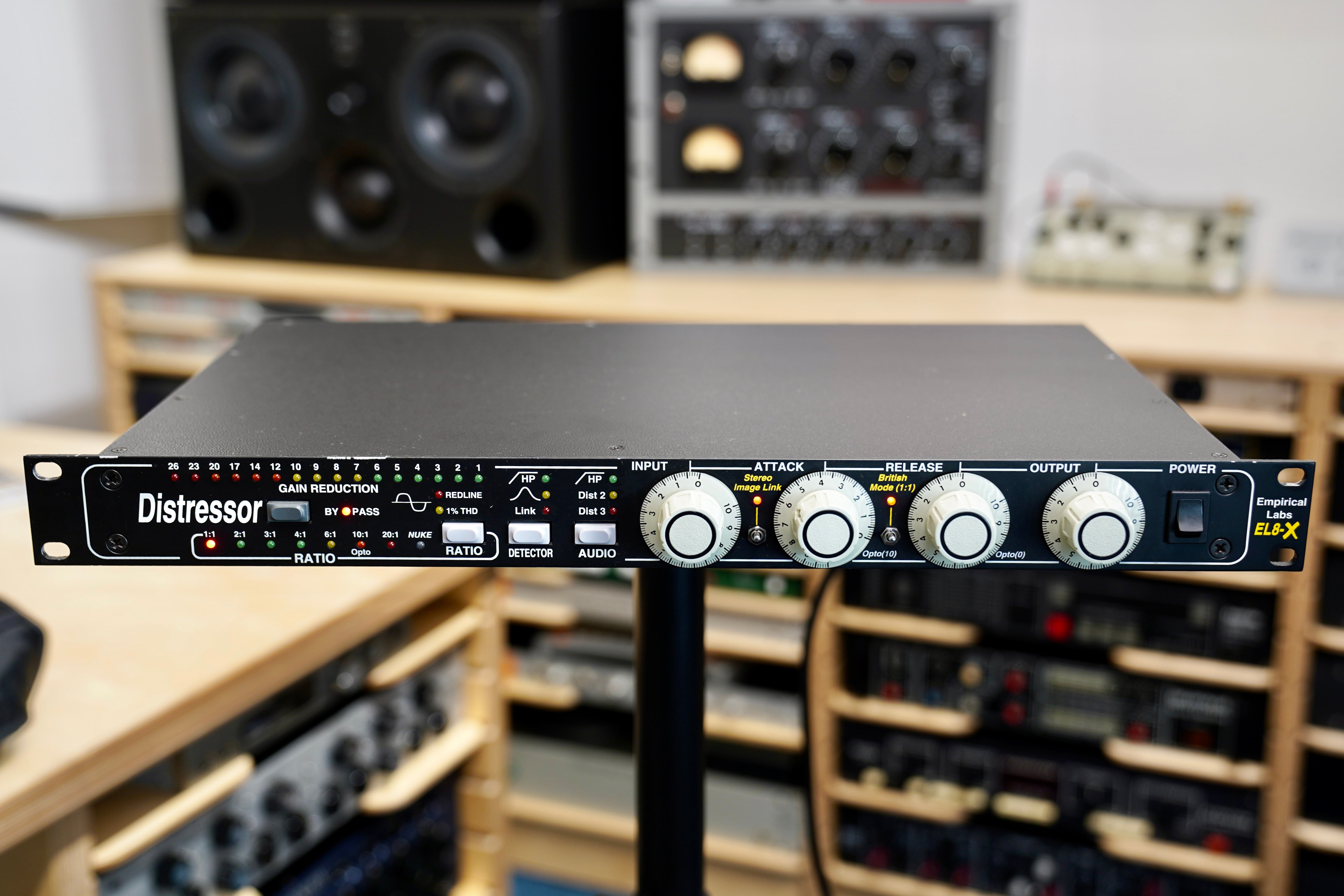 Empirical Labs EL8-X Distressor