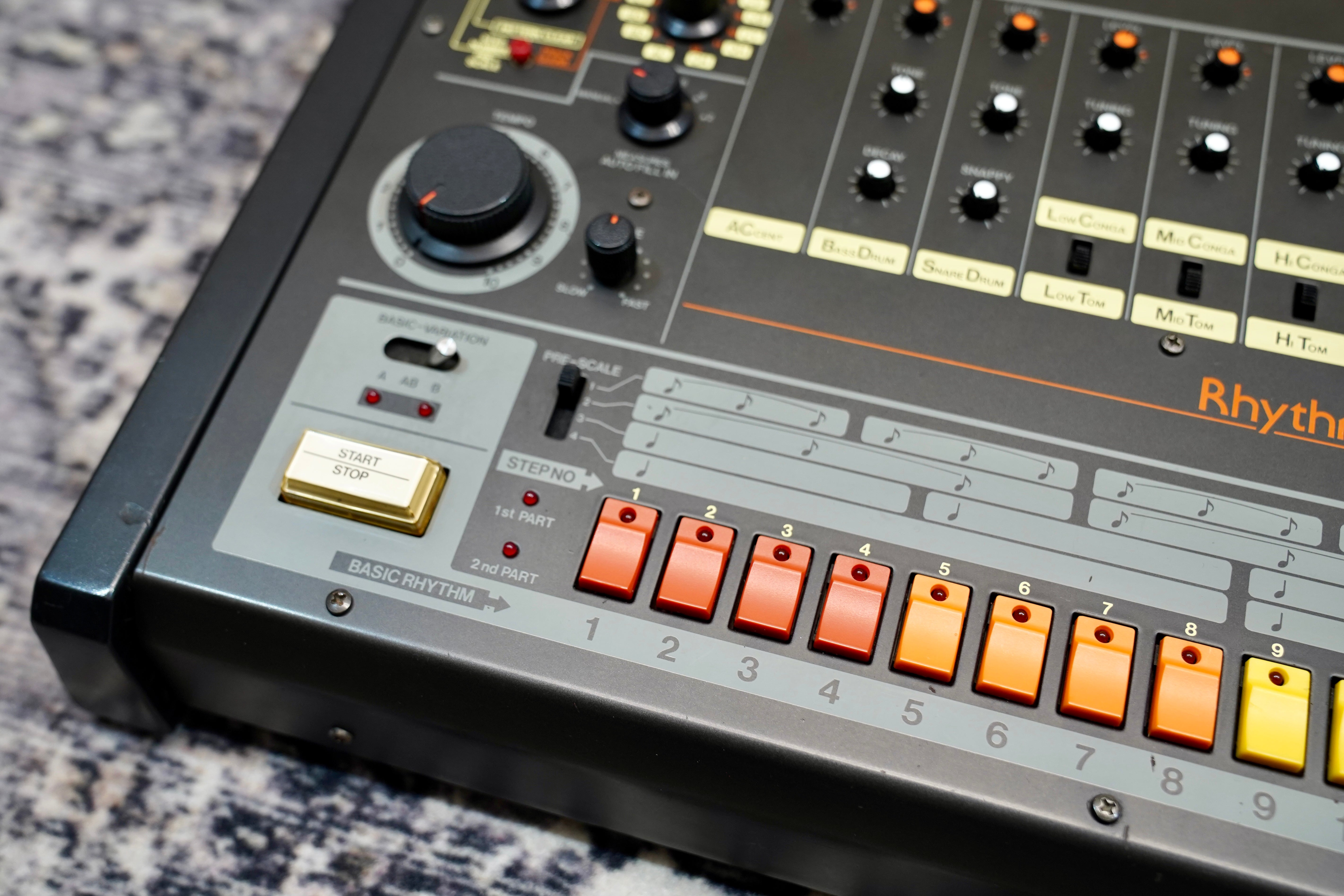 Roland TR-808 Rhythm Composer