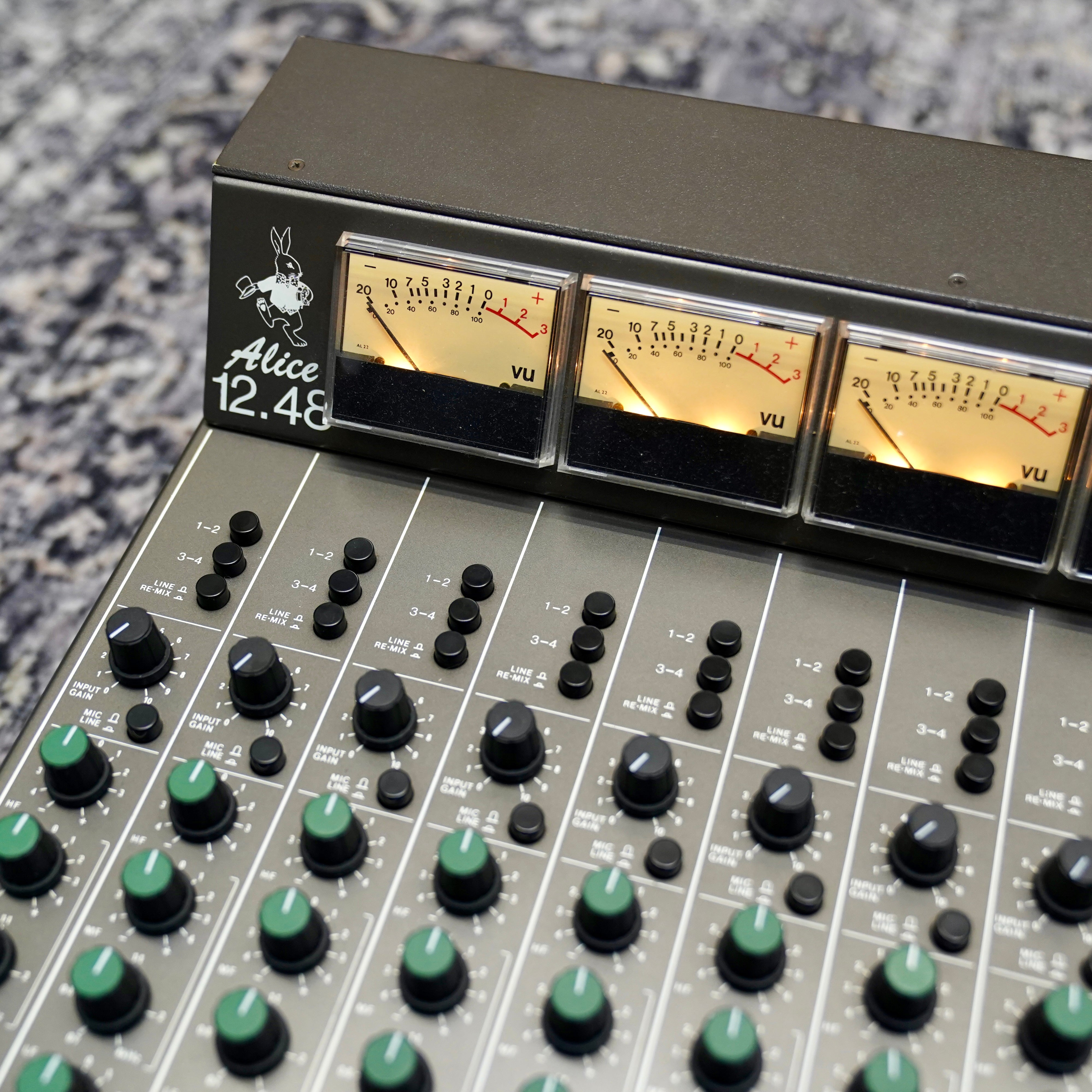 Alice 12.48 12-Channel Mixer