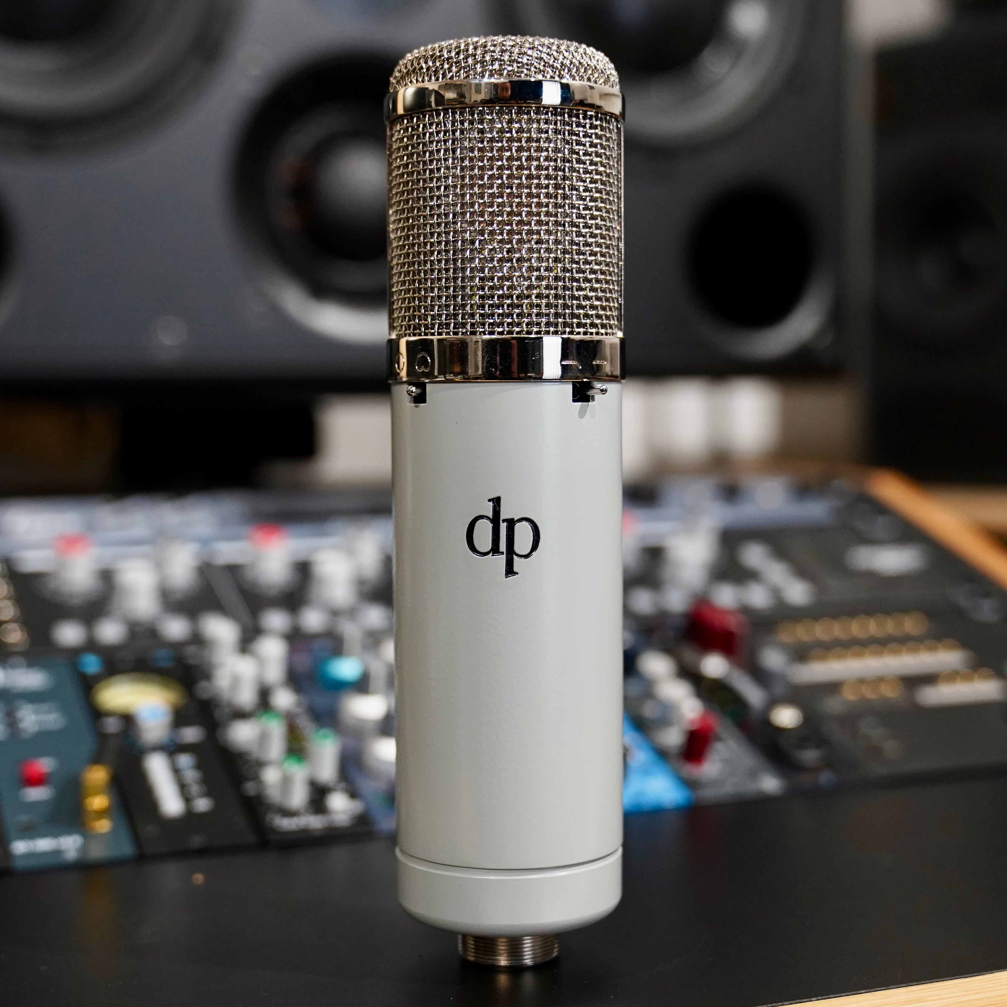 Pearlman TM-1 Tube Condenser Microphone