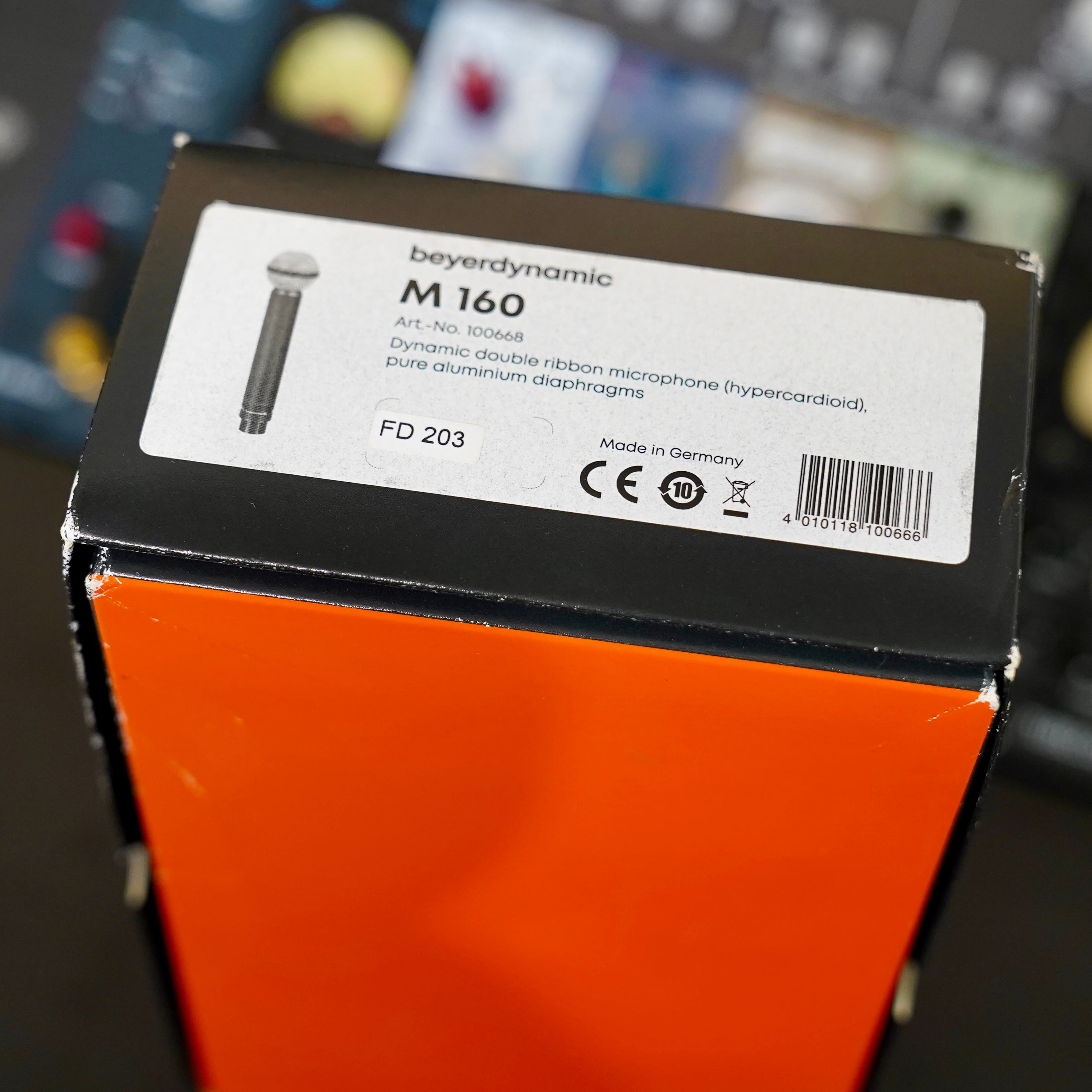 Beyerdynamic M160 Double Ribbon Microphone