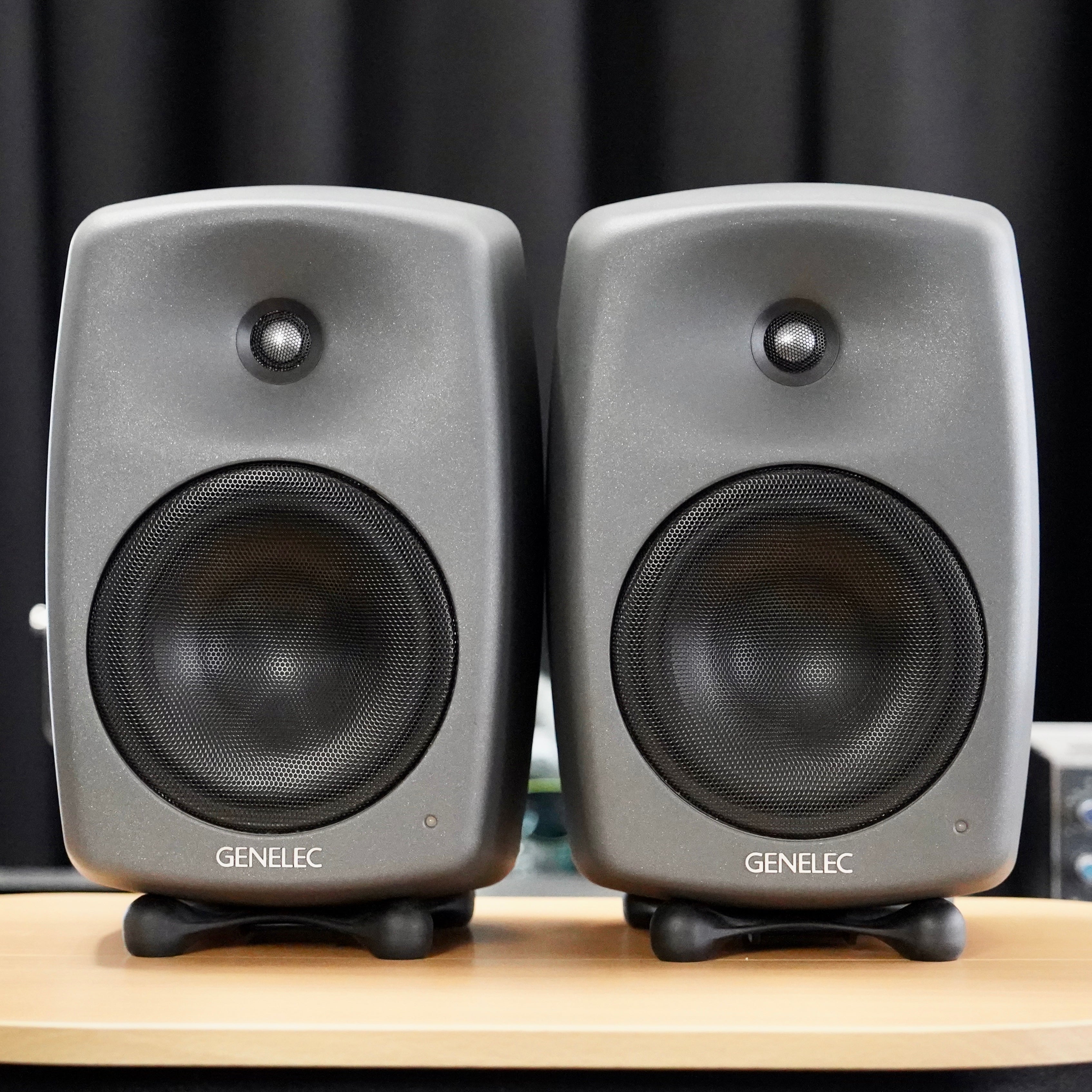 Genelec 8040B (Pair)