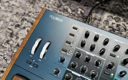 Arturia Polybrute