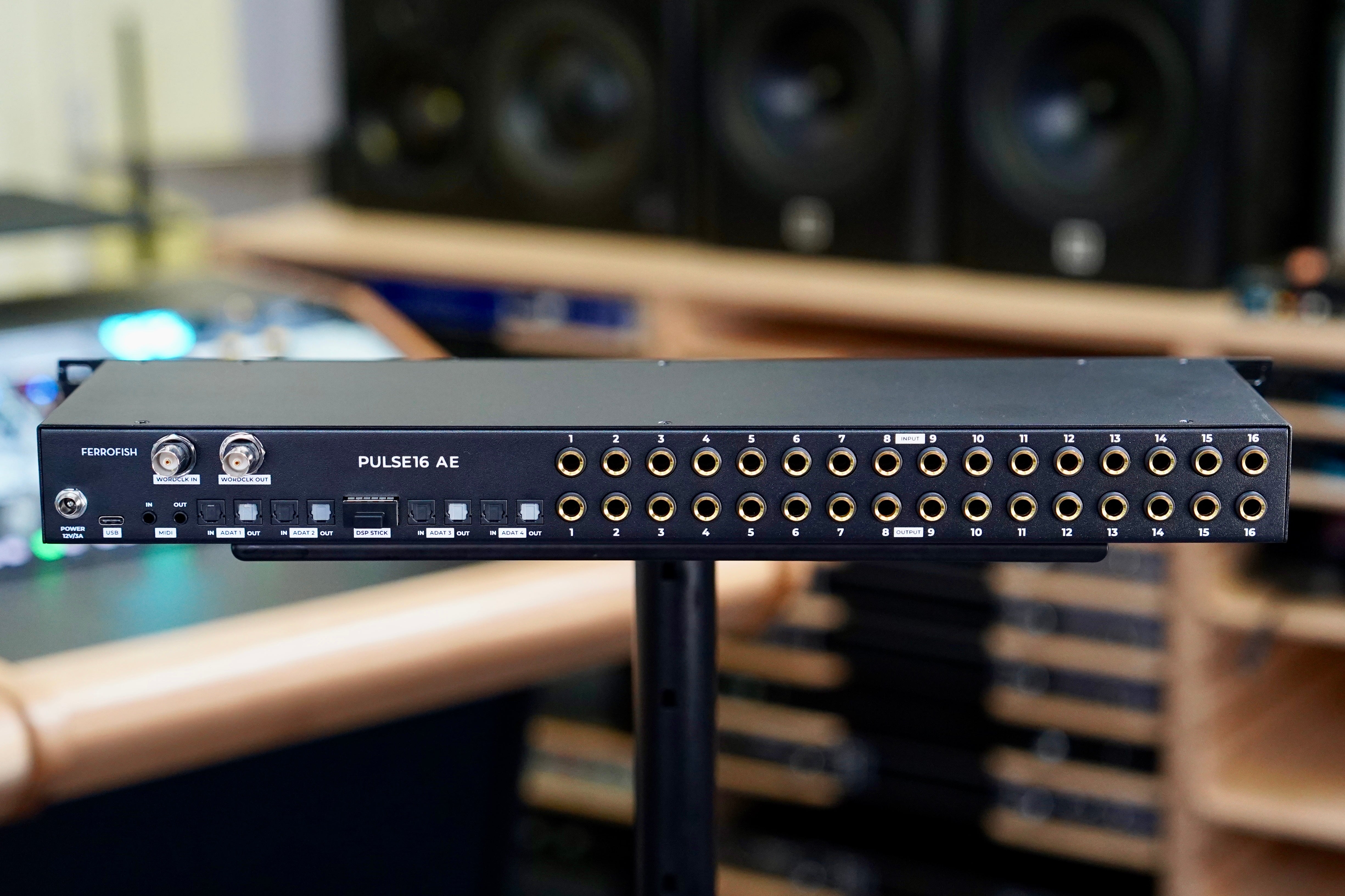 Ferrofish Pulse 16 AE
