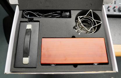 Warm Audio WA-47