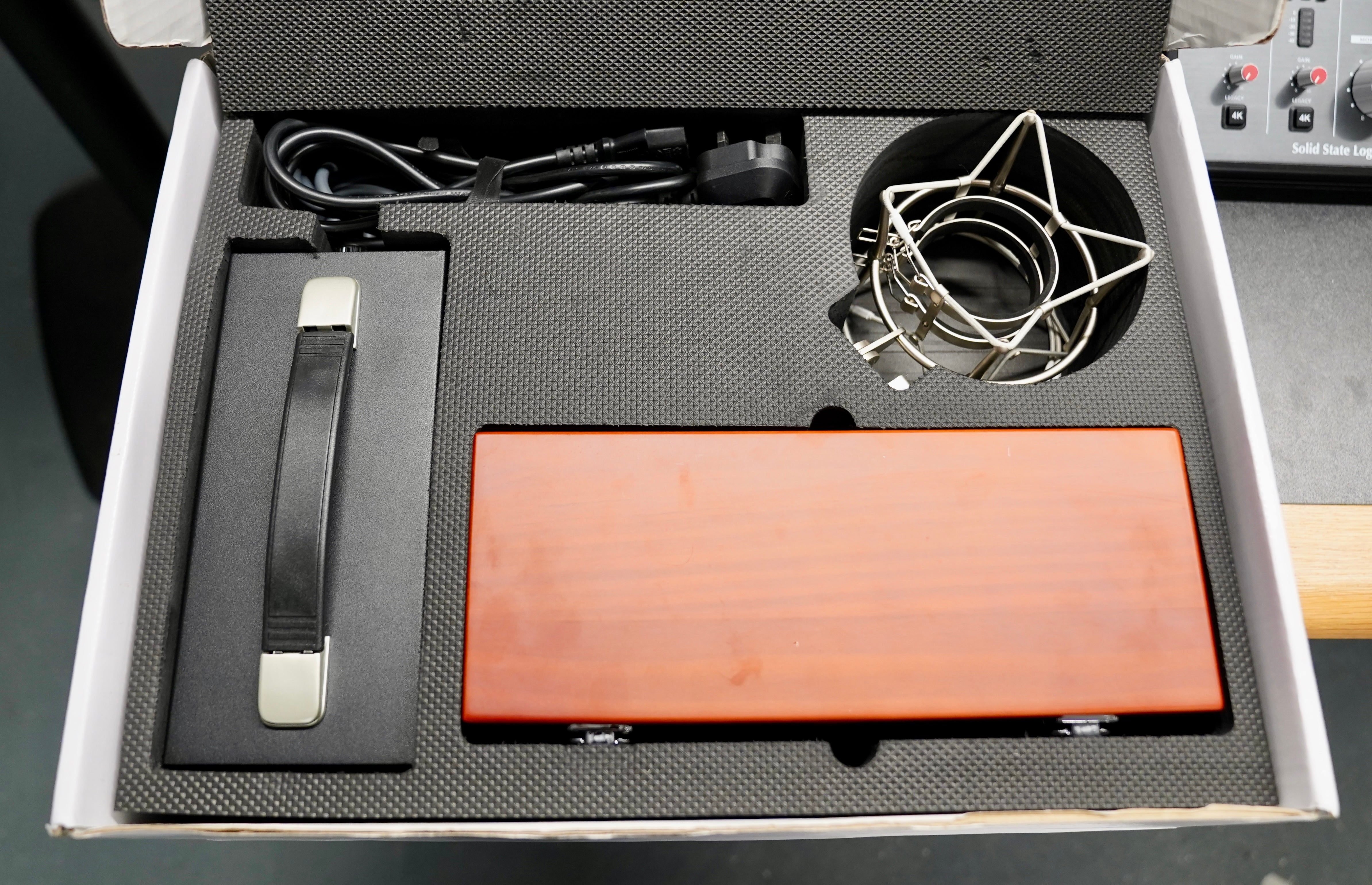 Warm Audio WA-47