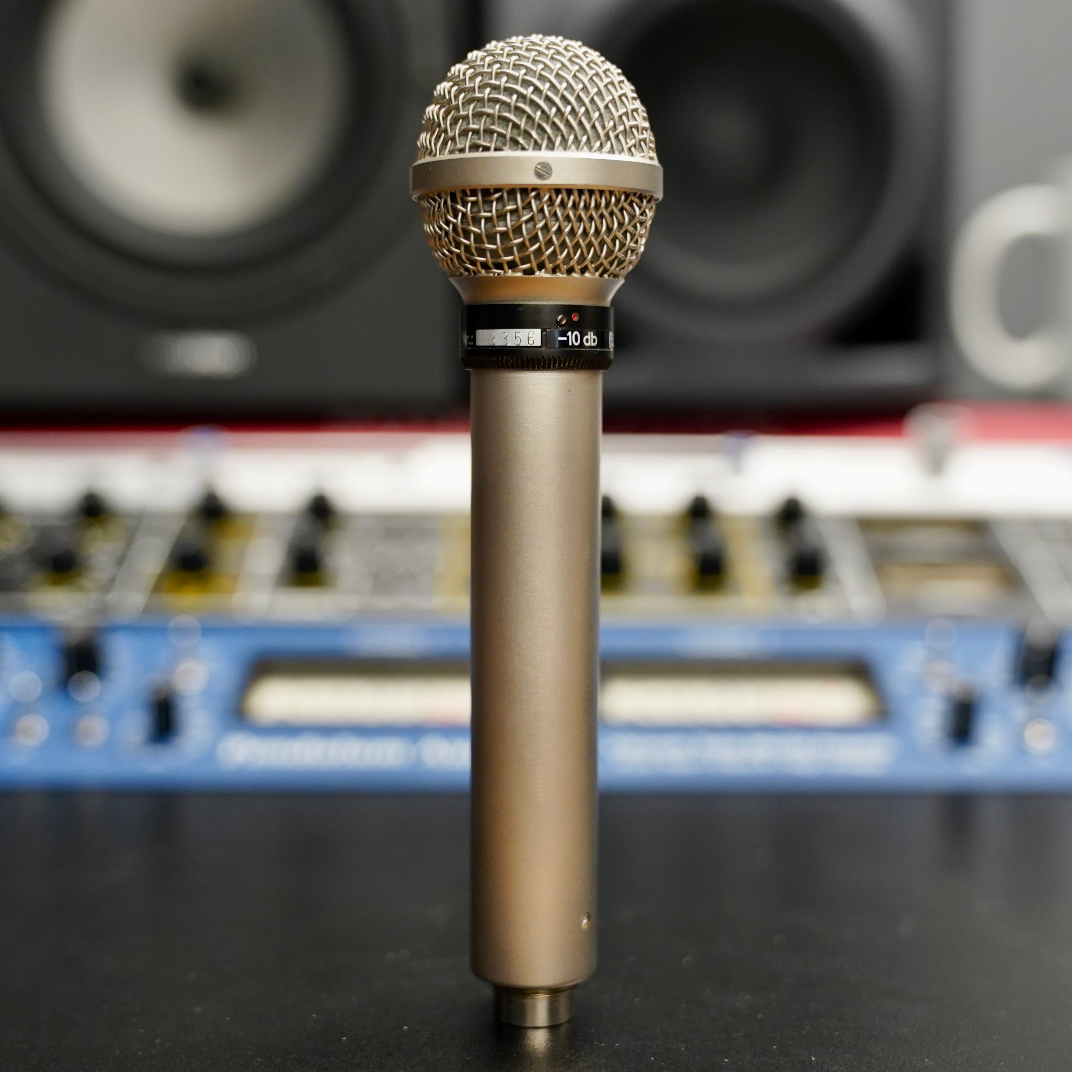 AKG D24 (1962)