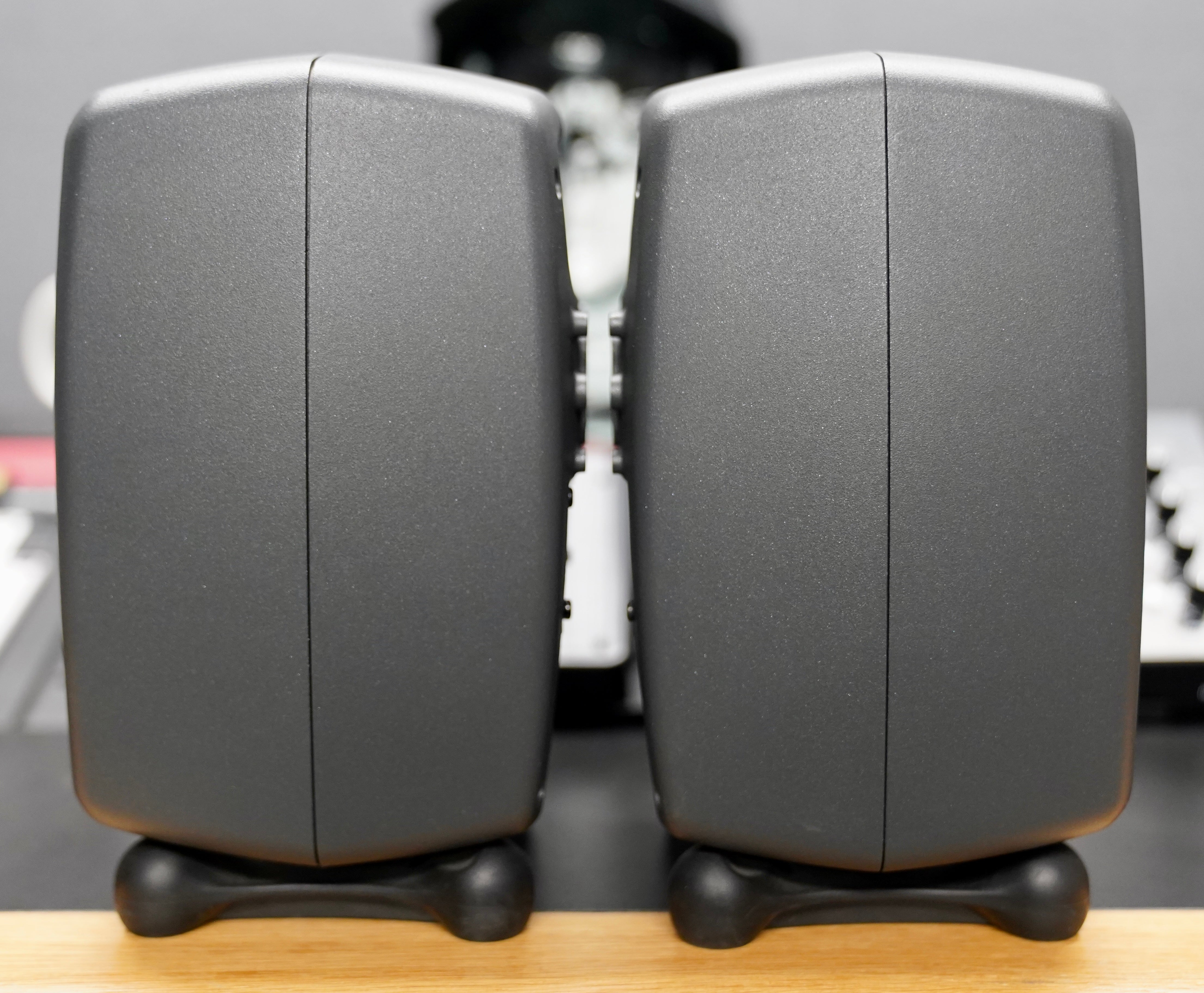 Genelec 8020B (Pair) – Make Noise Pro Audio