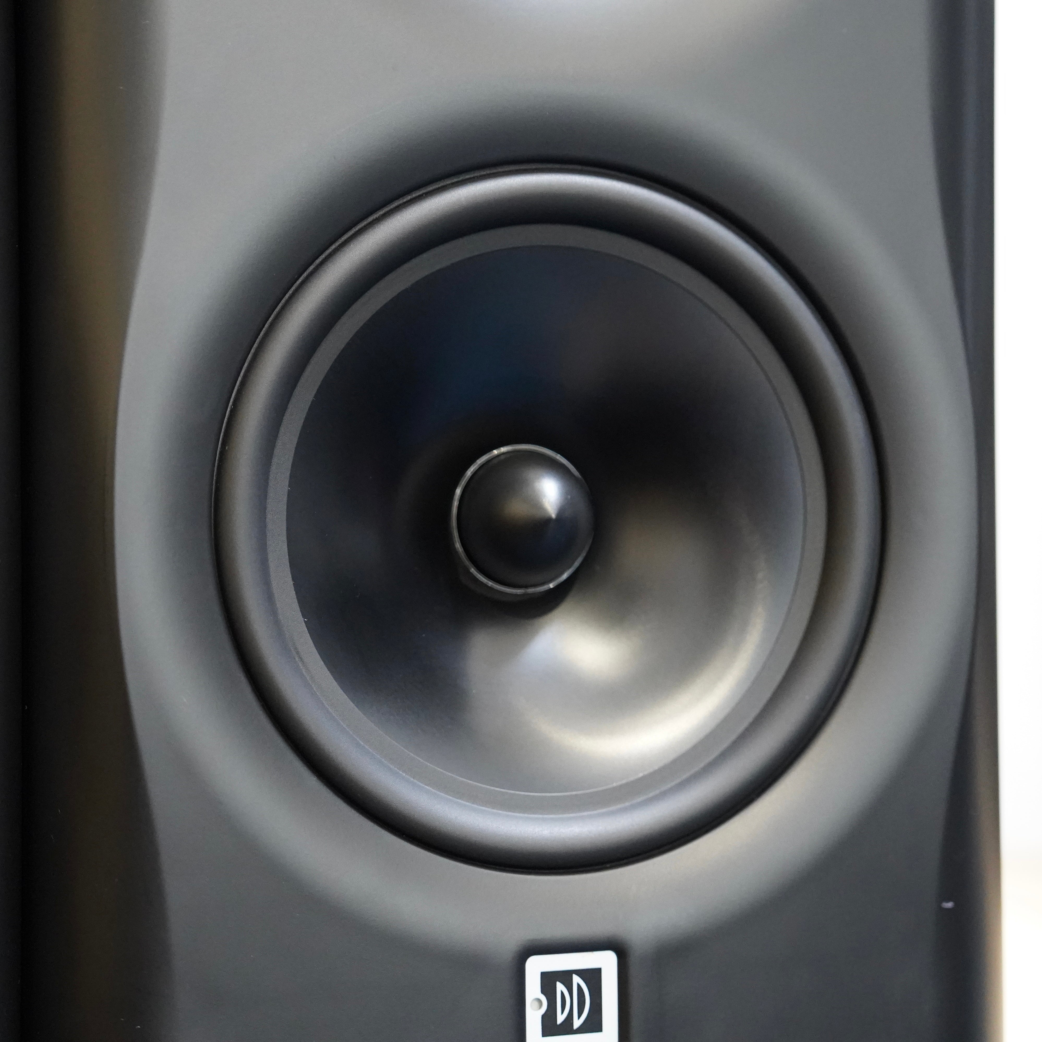Dutch & Dutch 8C Studio (Pair)