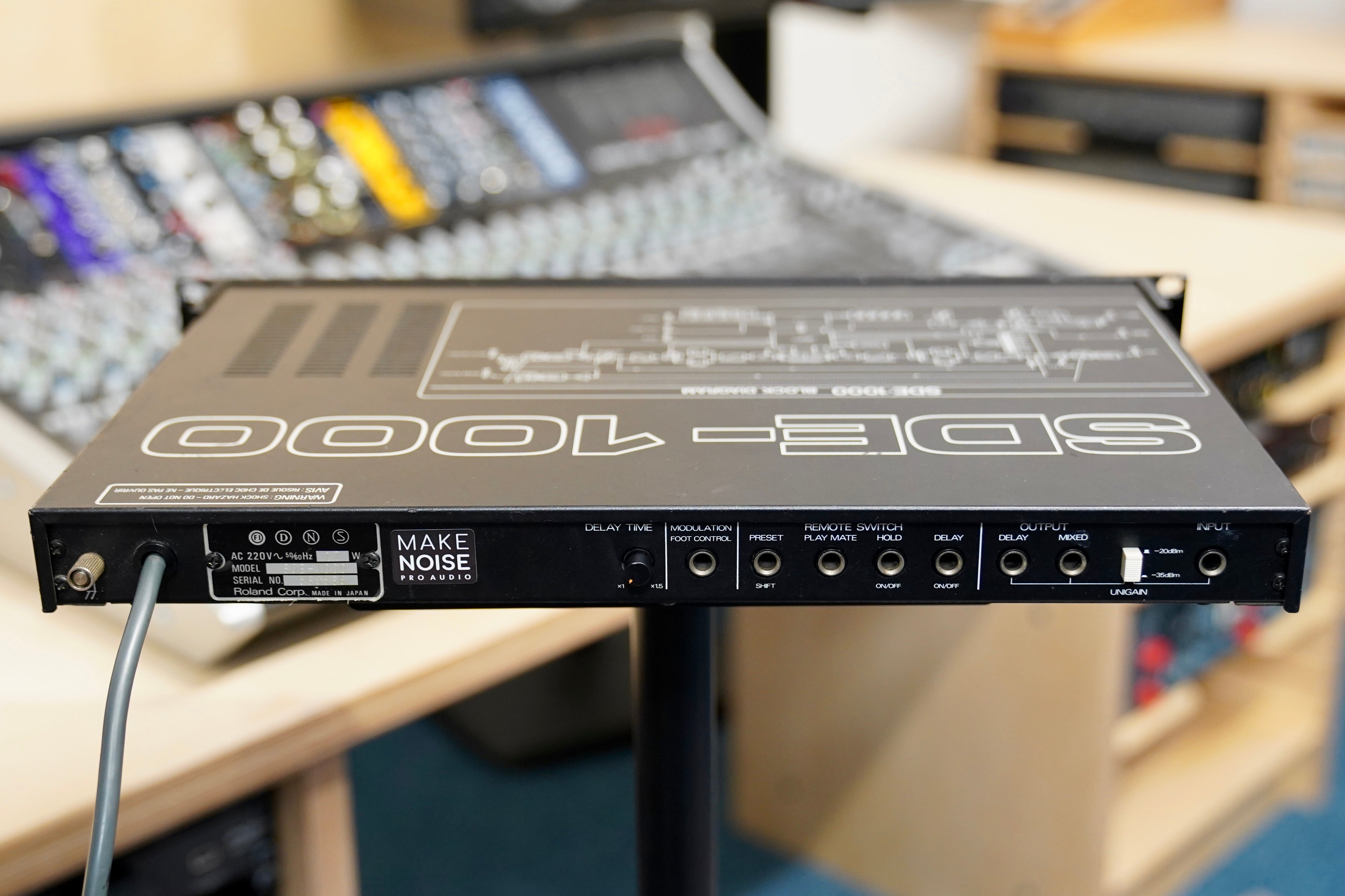 Roland SDE-1000 Digital Delay