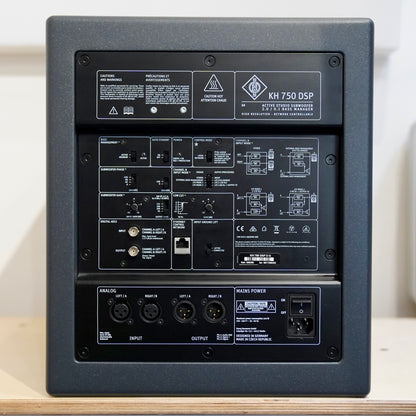 Neumann KH 750 DSP