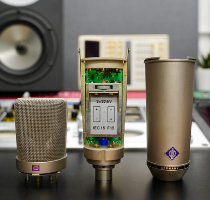 Neumann U87 (1979)