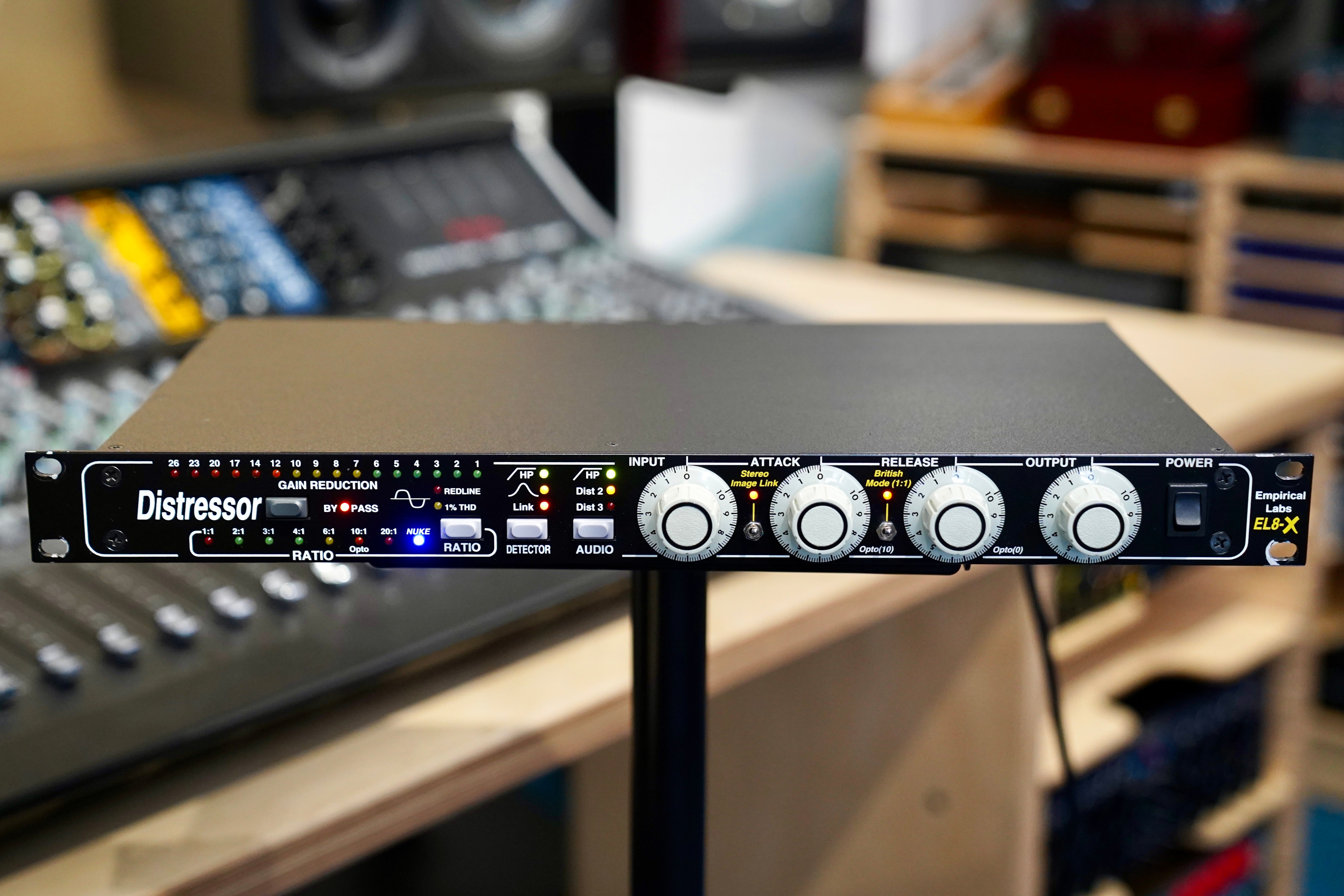 Empirical Labs EL8-X Distressor