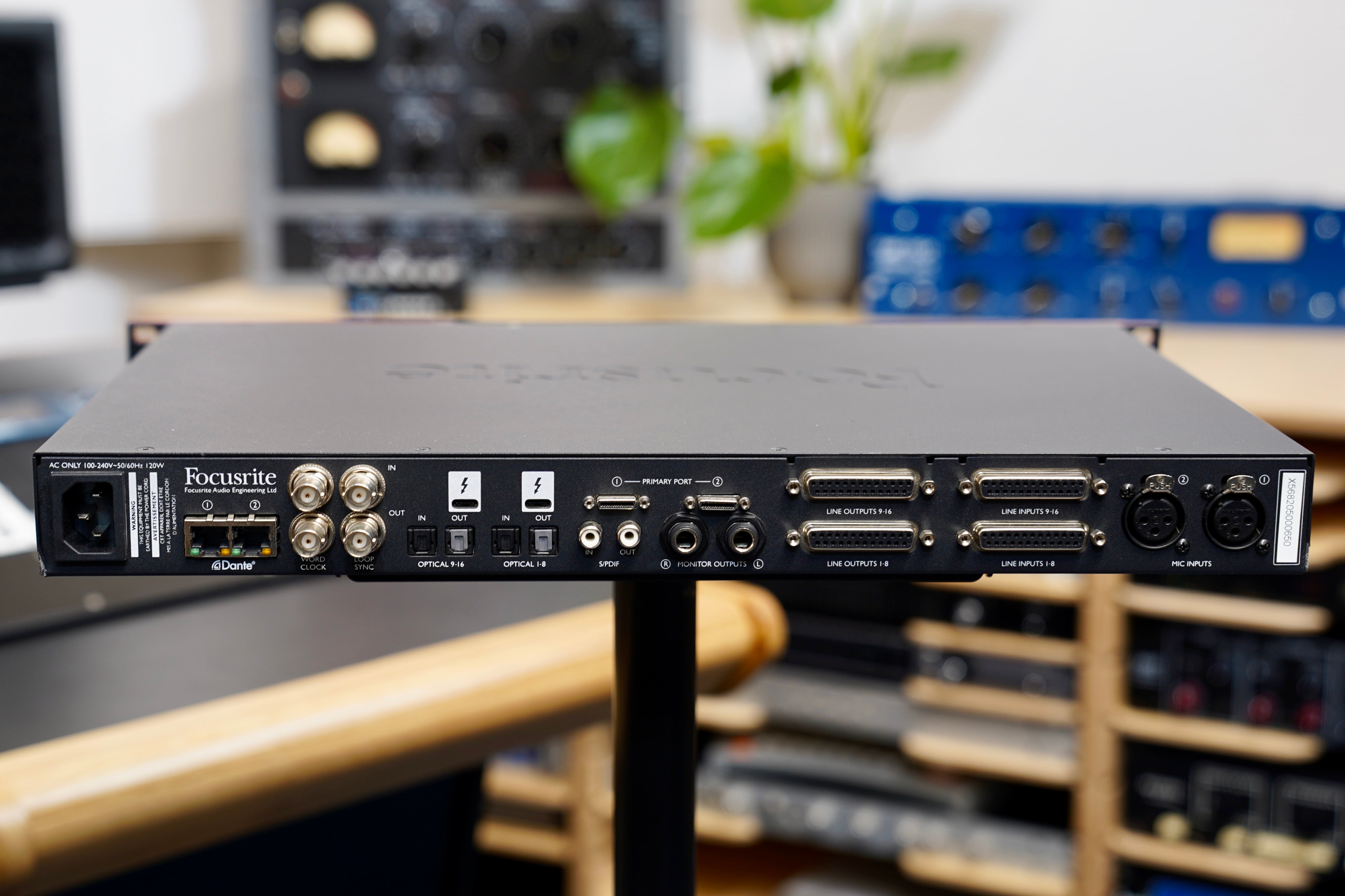 Focusrite Red 16Line