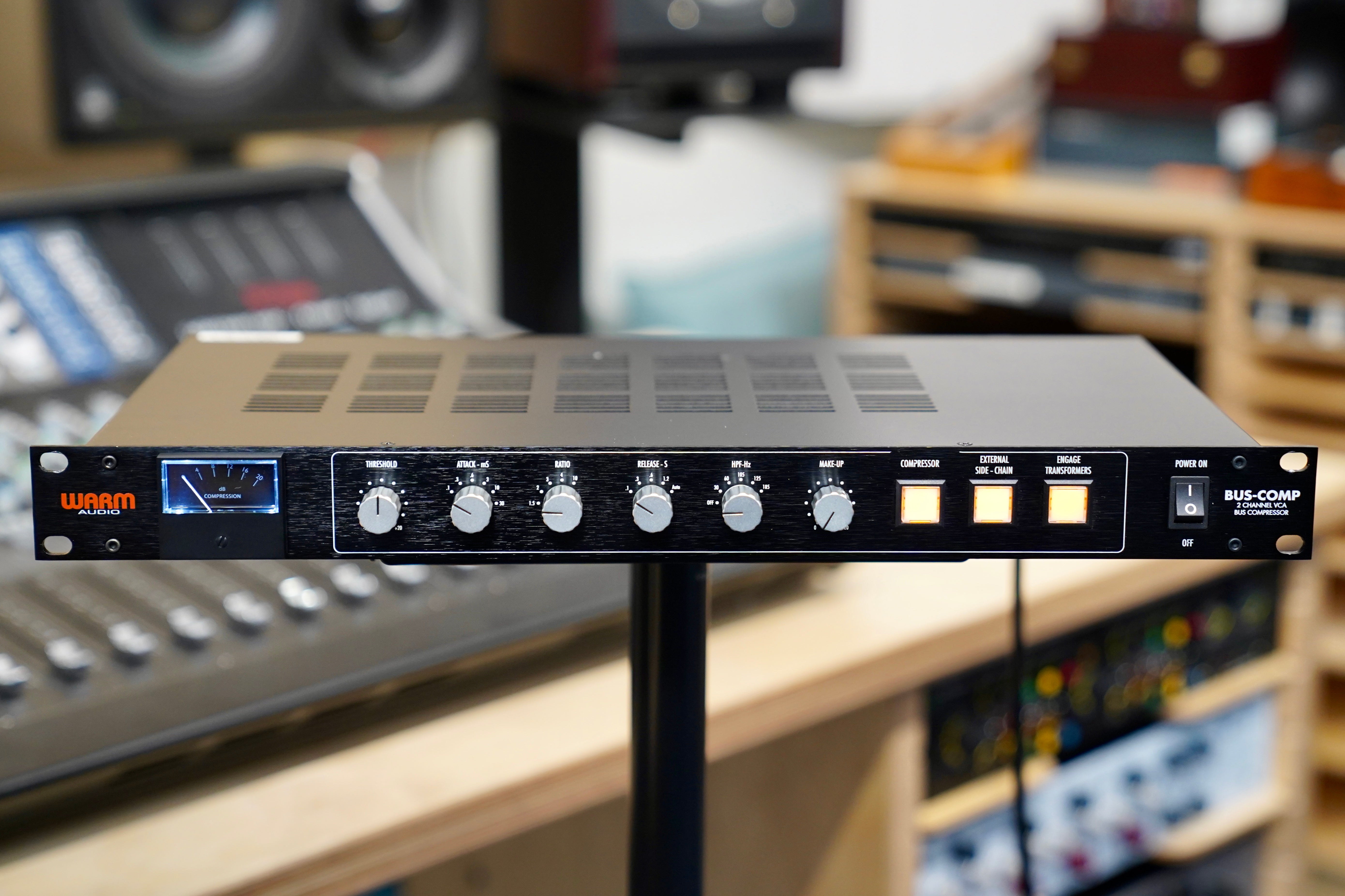 Warm Audio Bus-Comp – Make Noise Pro Audio