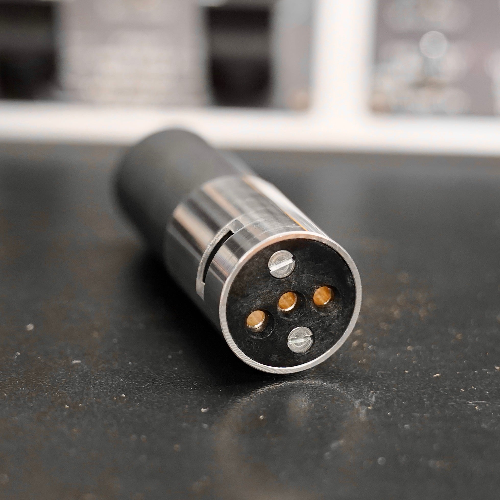 Coles 4069 XLR Adapter for 4038