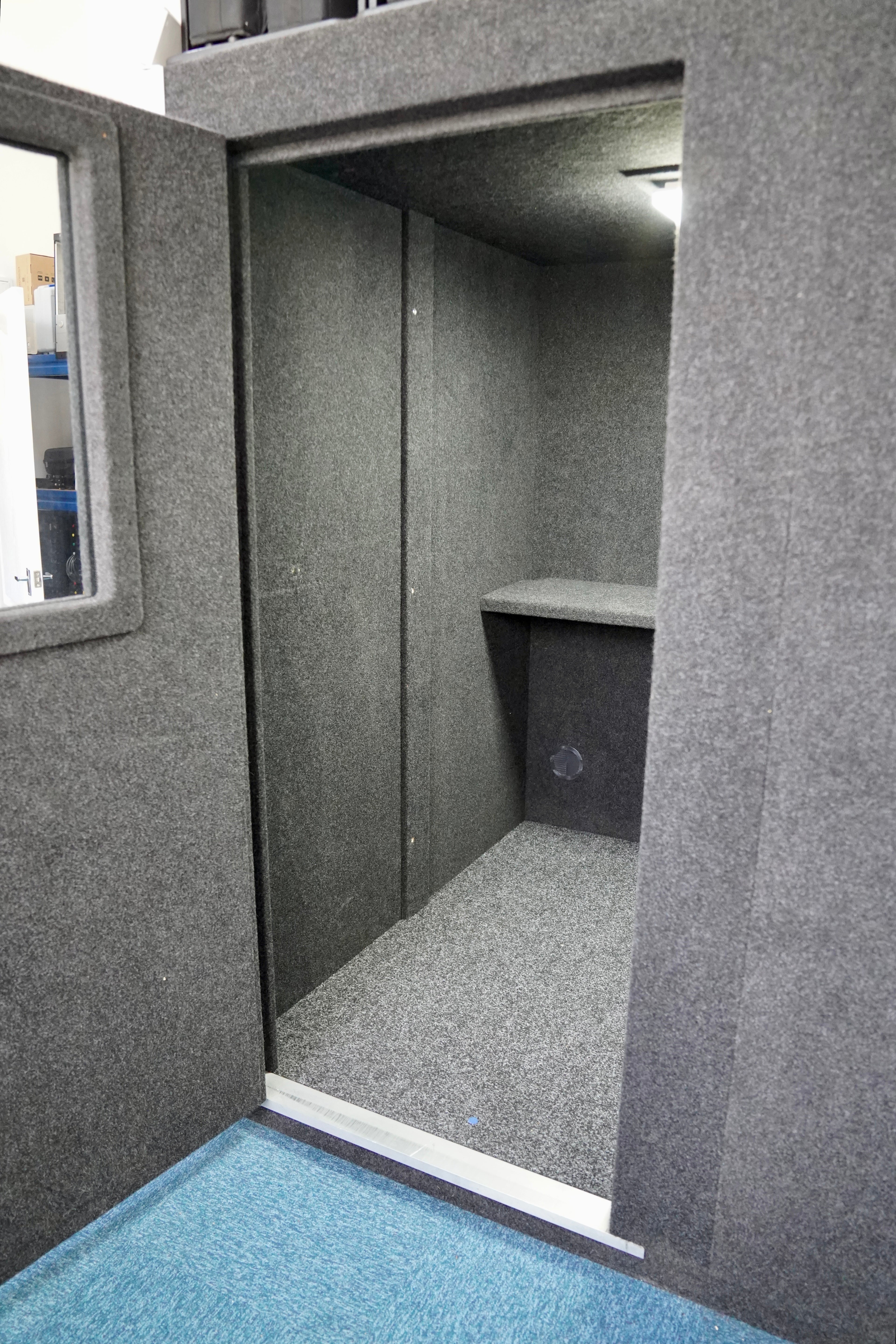 Kube Silver Sound Isolation Booth
