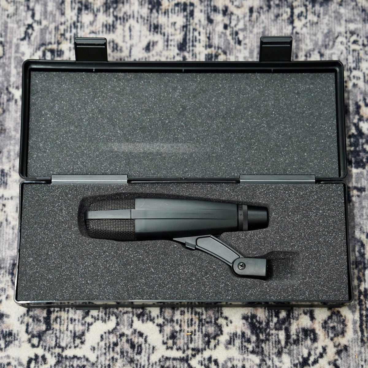 Sennheiser MD 421 II Dynamic Microphone