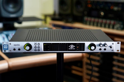 Universal Audio Apollo 8 Quad (TB2)