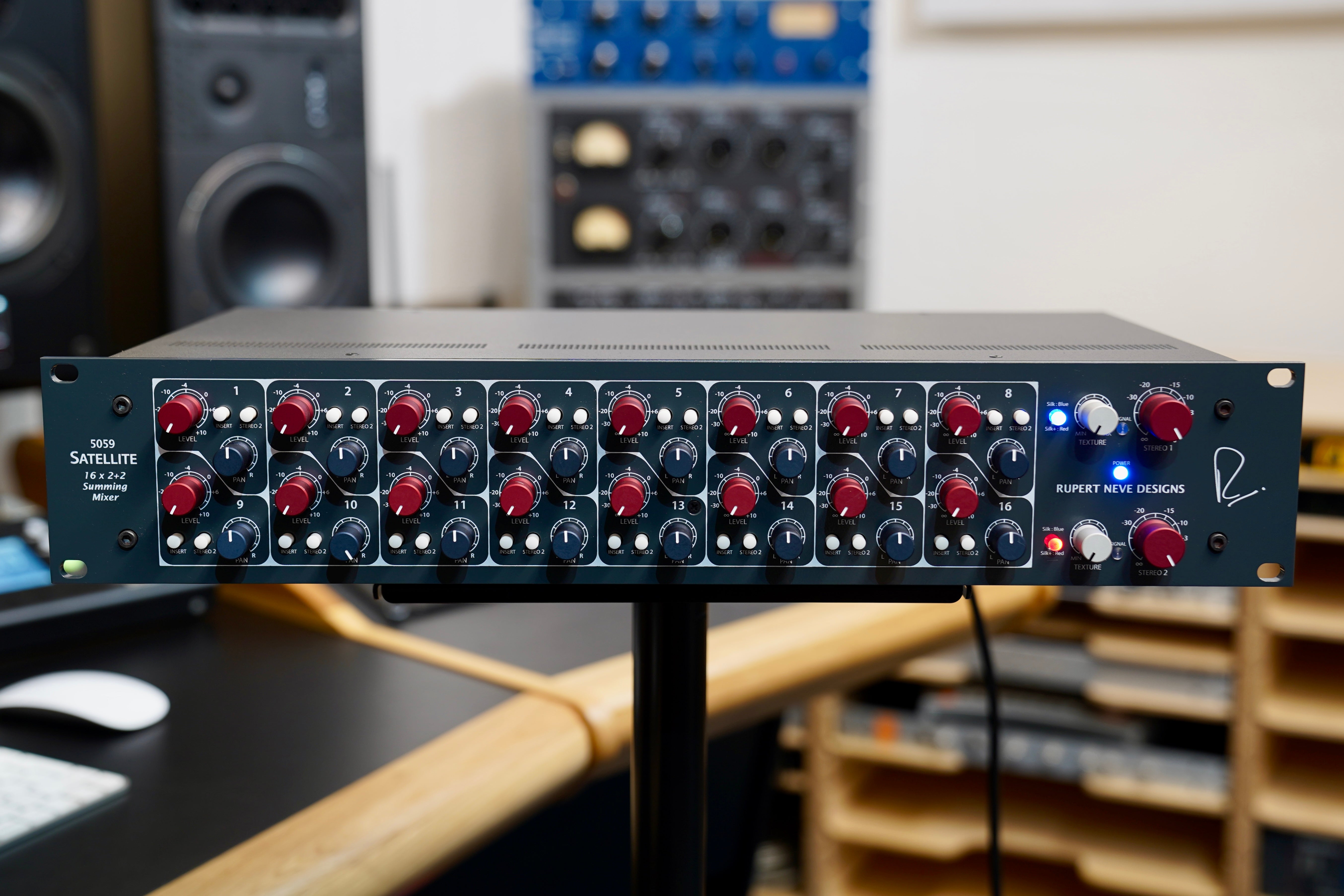 Rupert Neve 5059 Satellite Summing Mixer