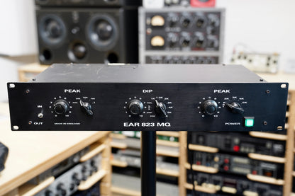 EAR 823 MQ Mid EQ