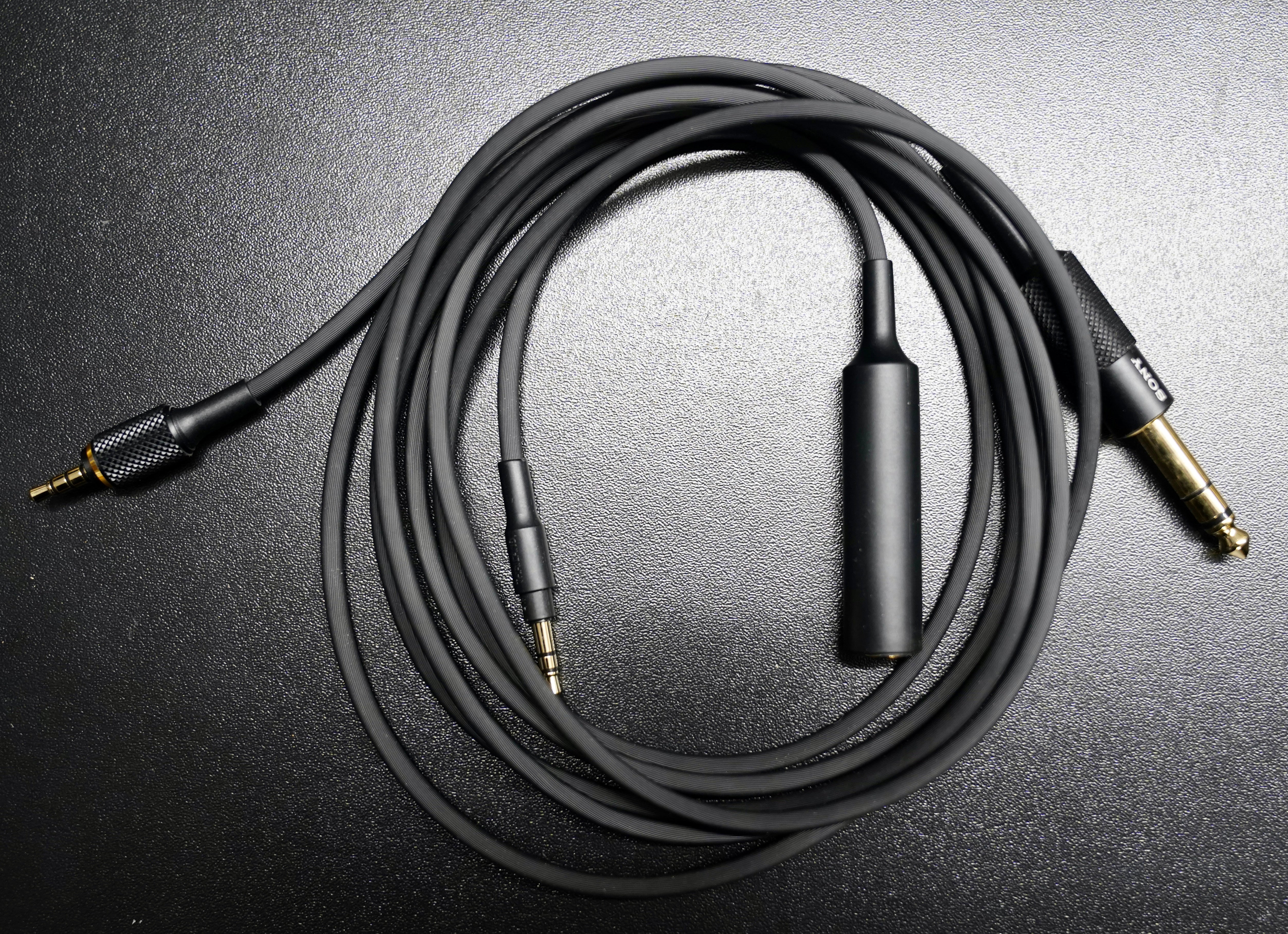 Sony MDR-MV1 (Ex Demo)