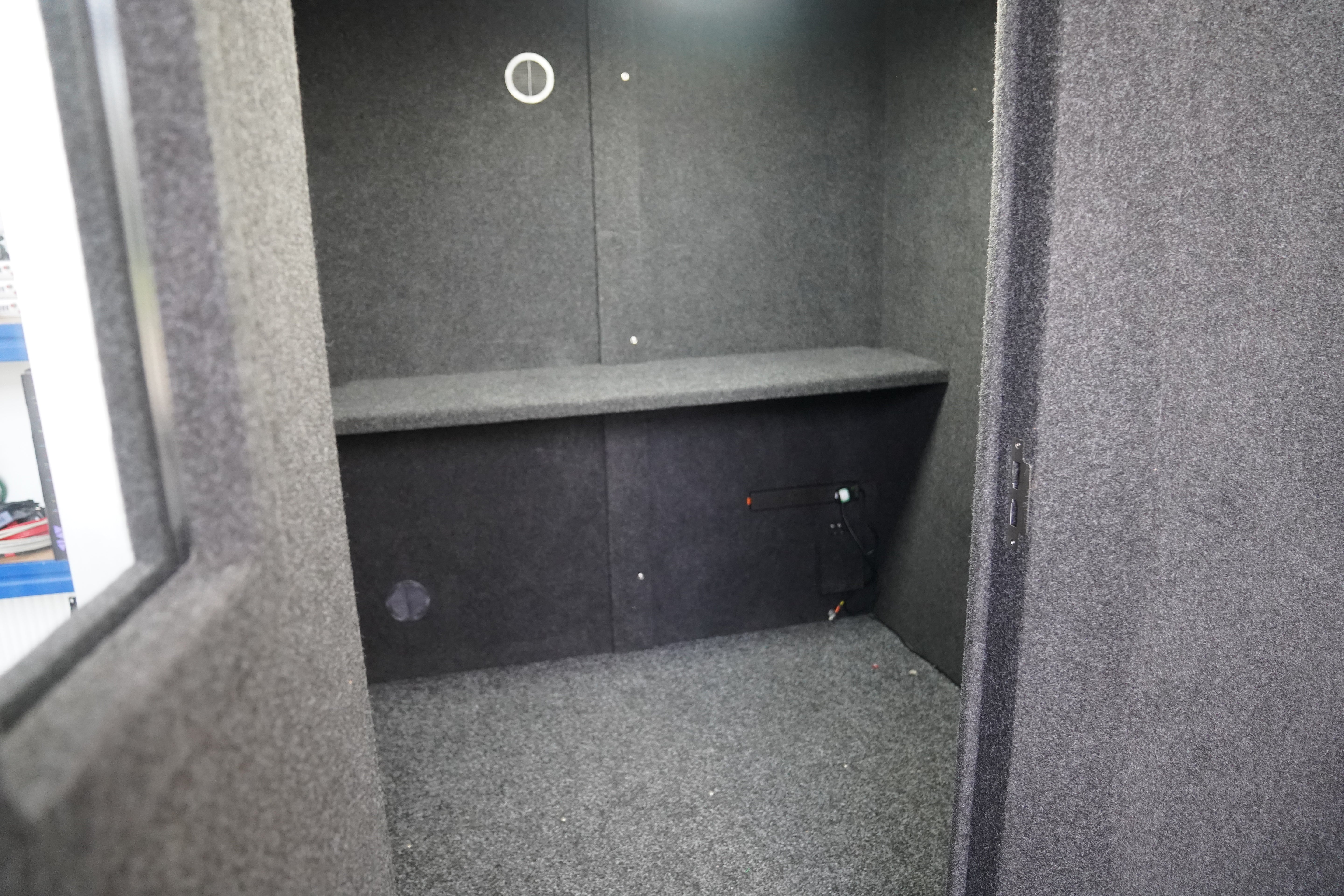 Kube Silver Sound Isolation Booth