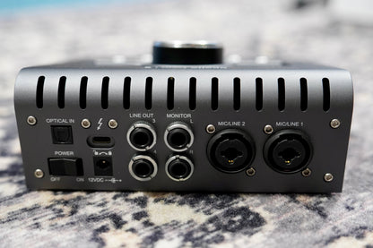 Universal Audio Apollo Twin X Quad