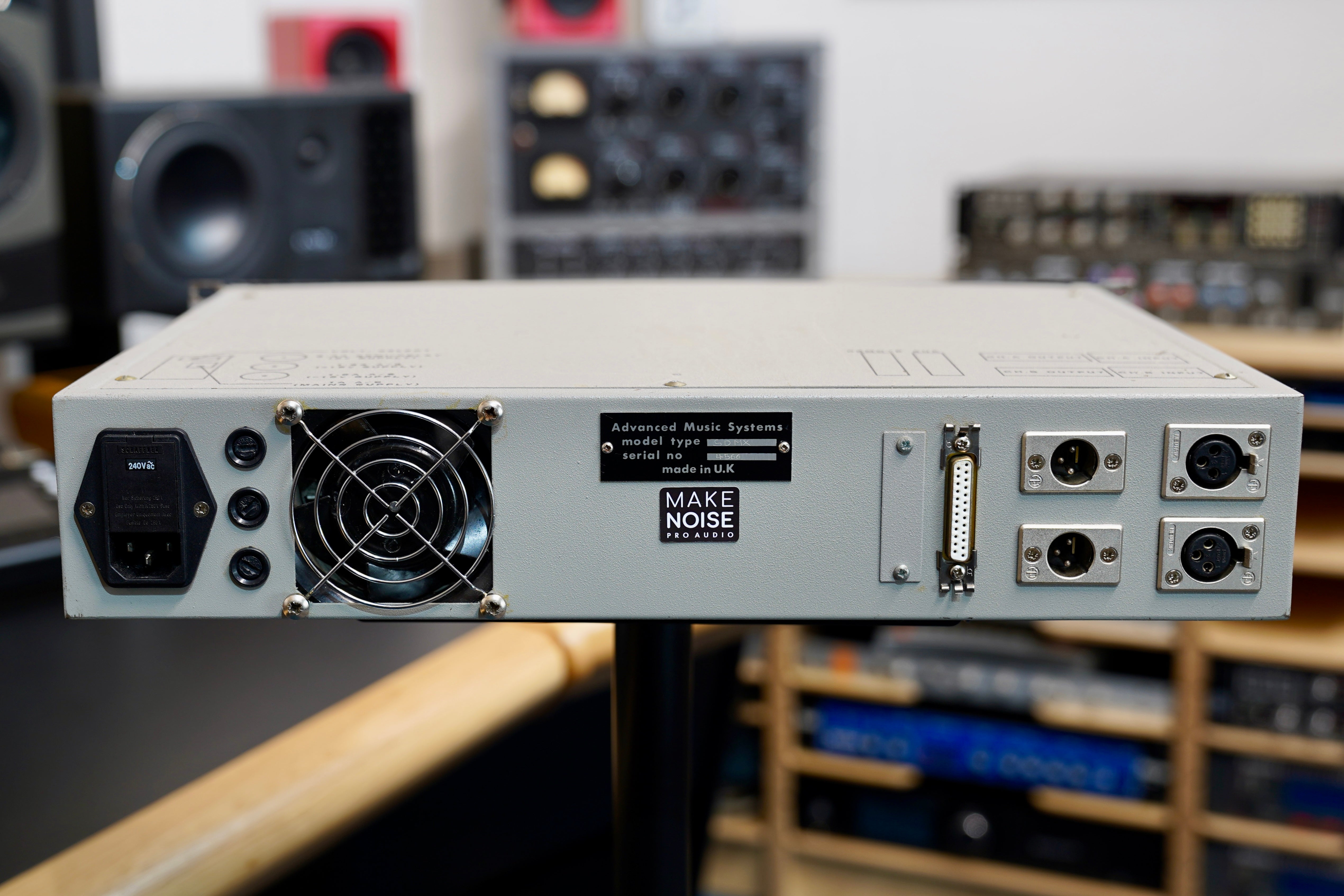 AMS S-DMX Digital Delay