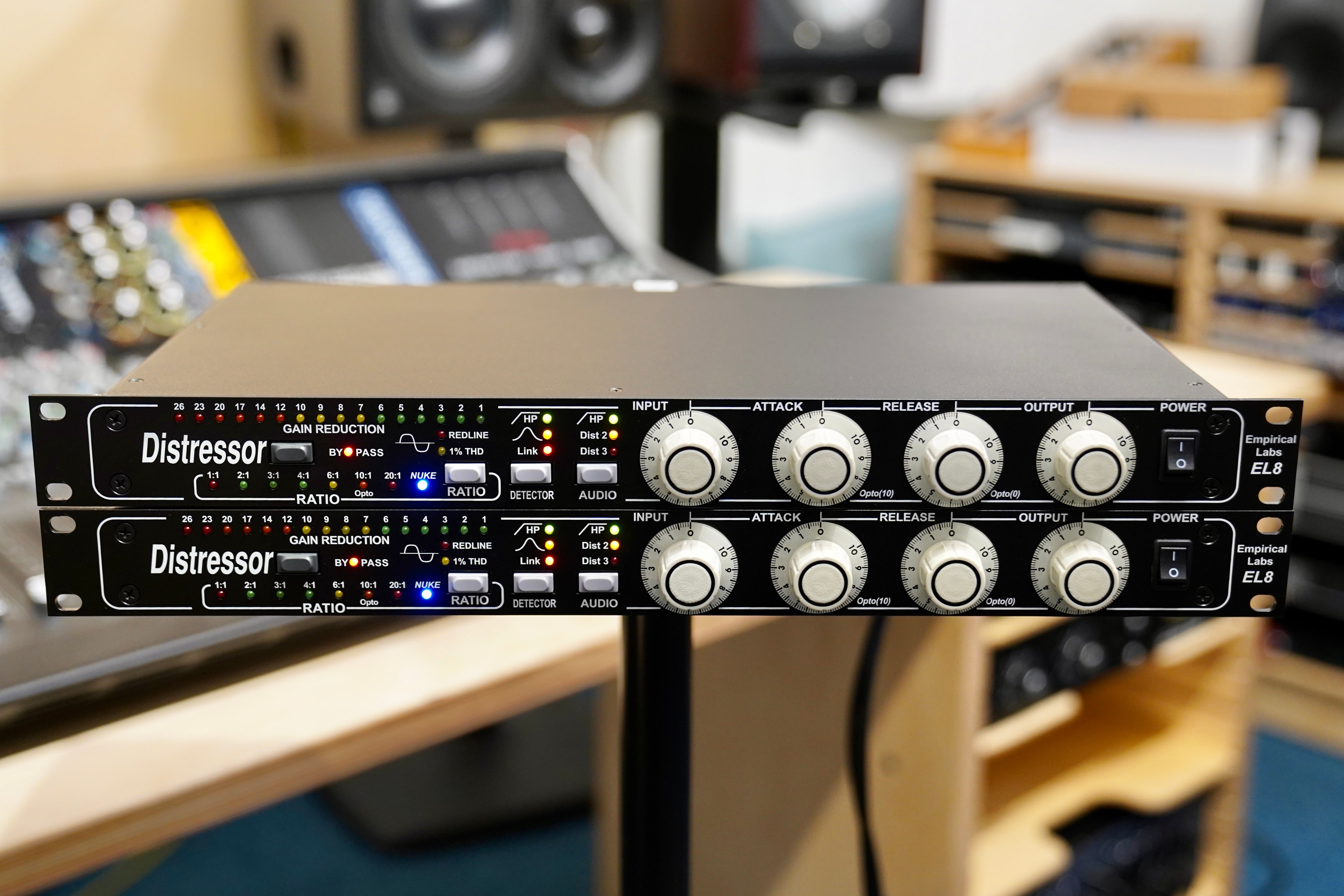 Empirical Labs EL8 Distressor (Pair) – Make Noise Pro Audio
