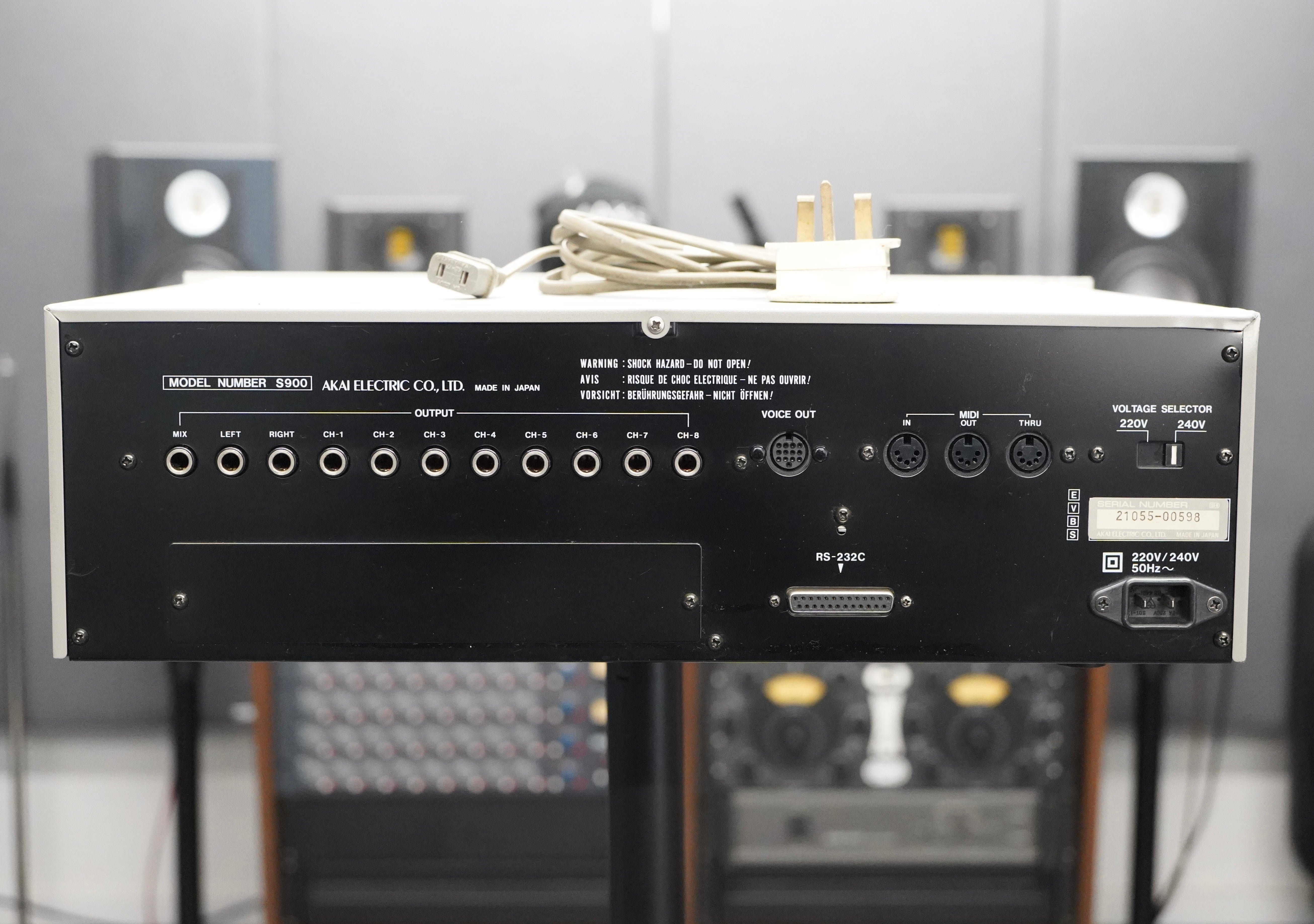 Akai S900 Sampler (Jazzcat Serviced)