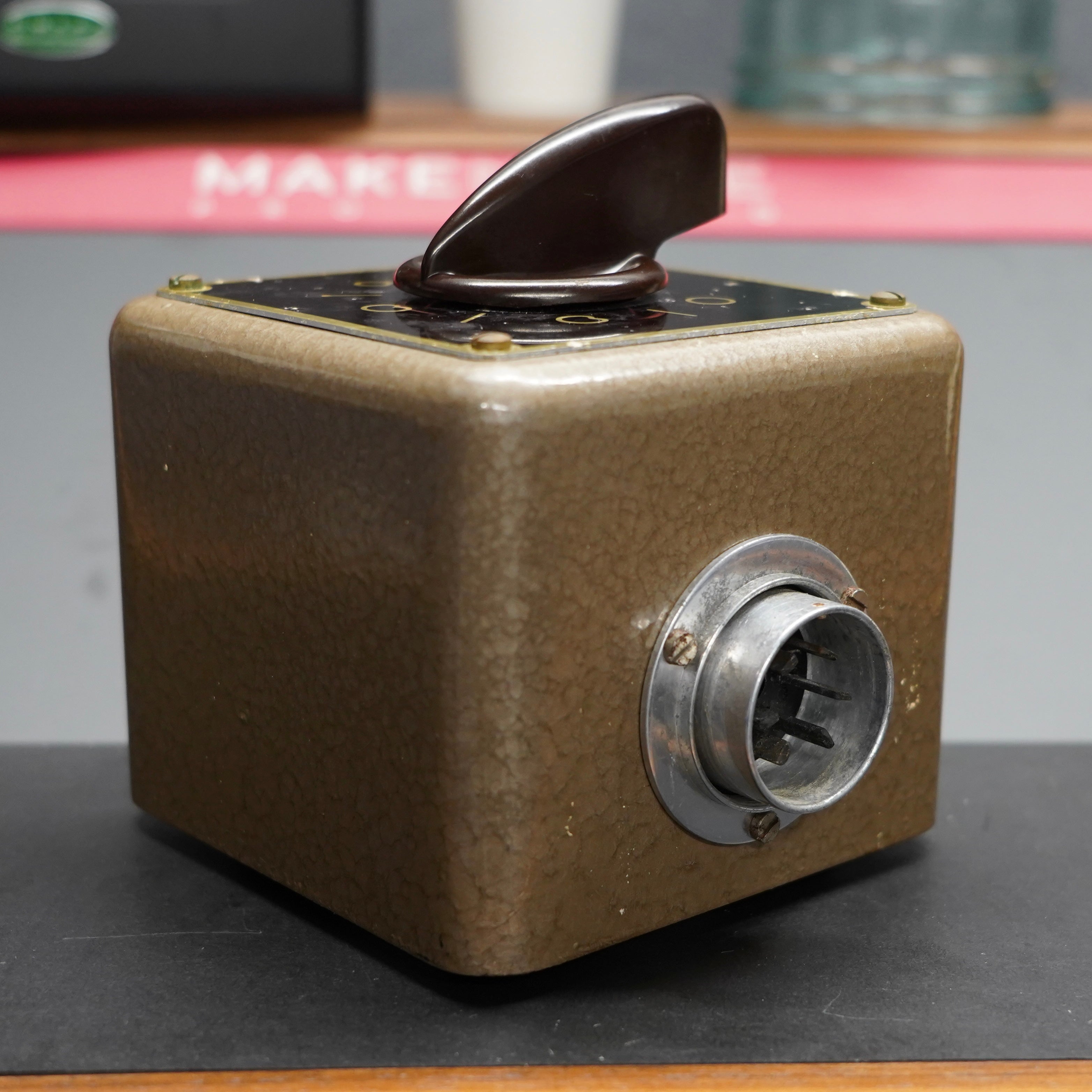 AKG C 12 Model U2 Polarity Pattern Switcher Box