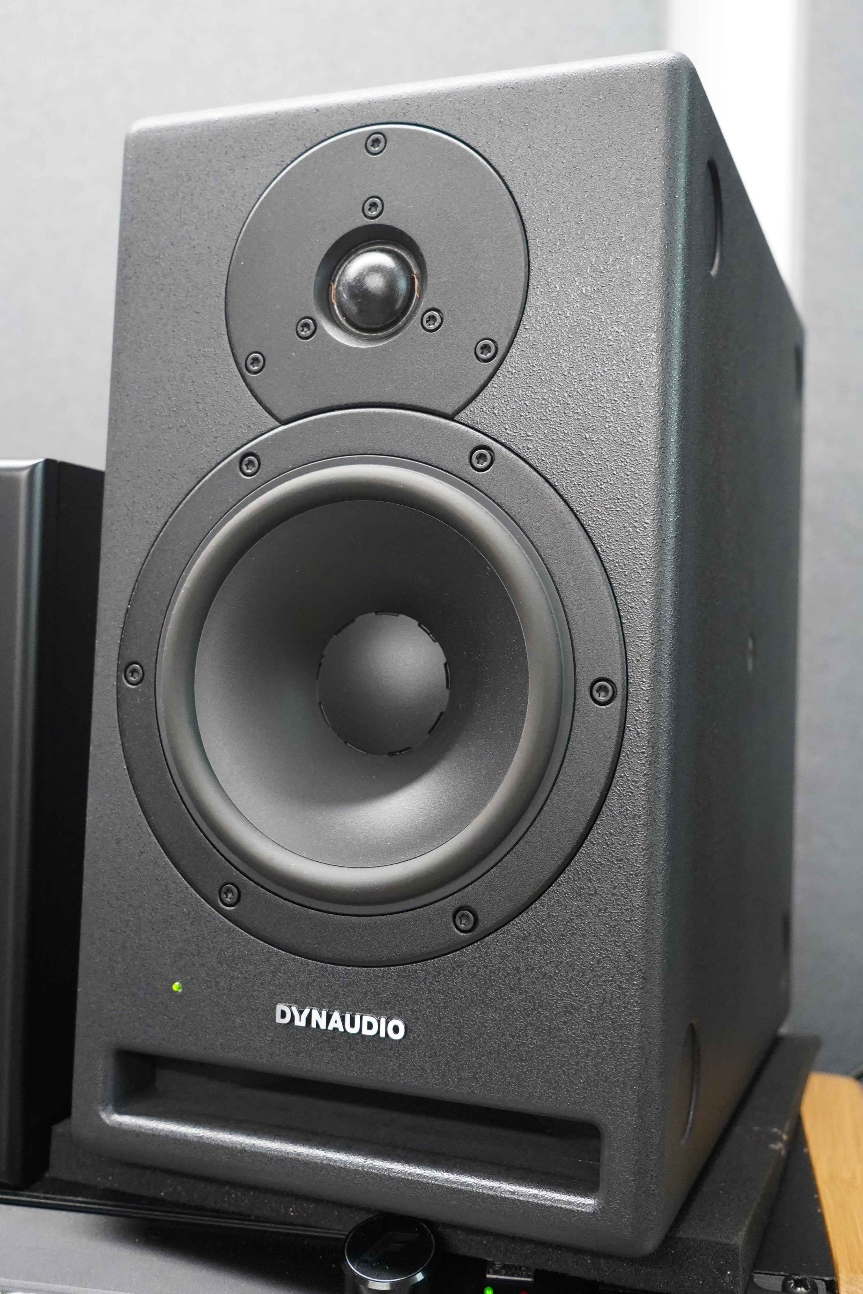 Dynaudio Core 7 (Pair)