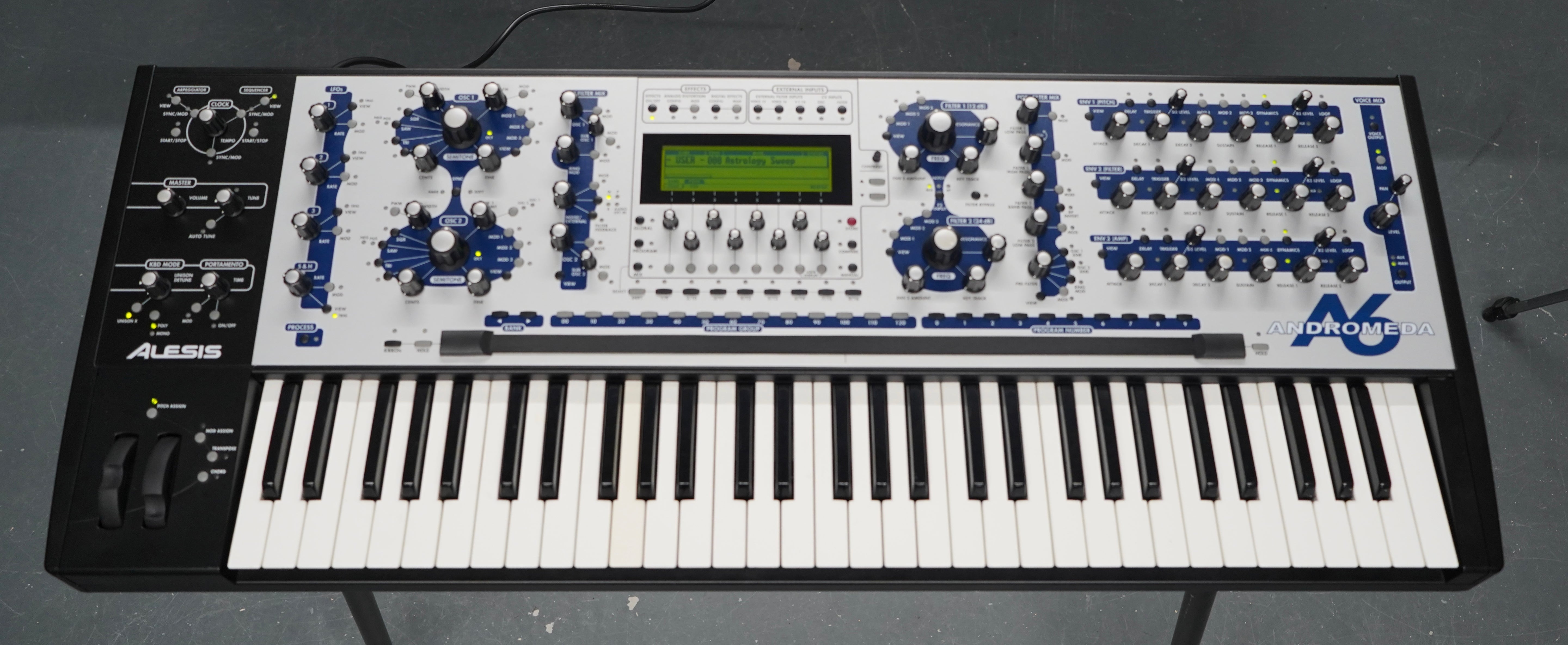Alesis Andromeda A6