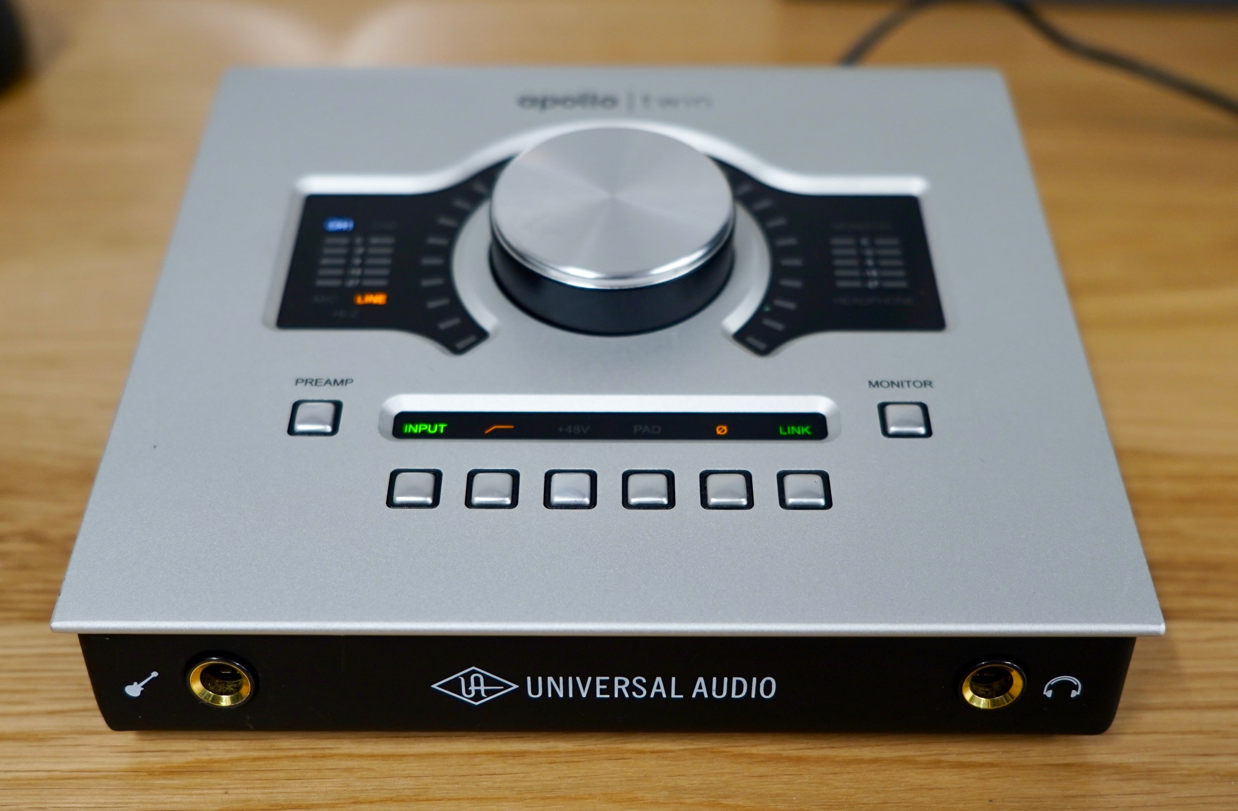 Universal Audio Apollo Twin Solo – Make Noise Pro Audio