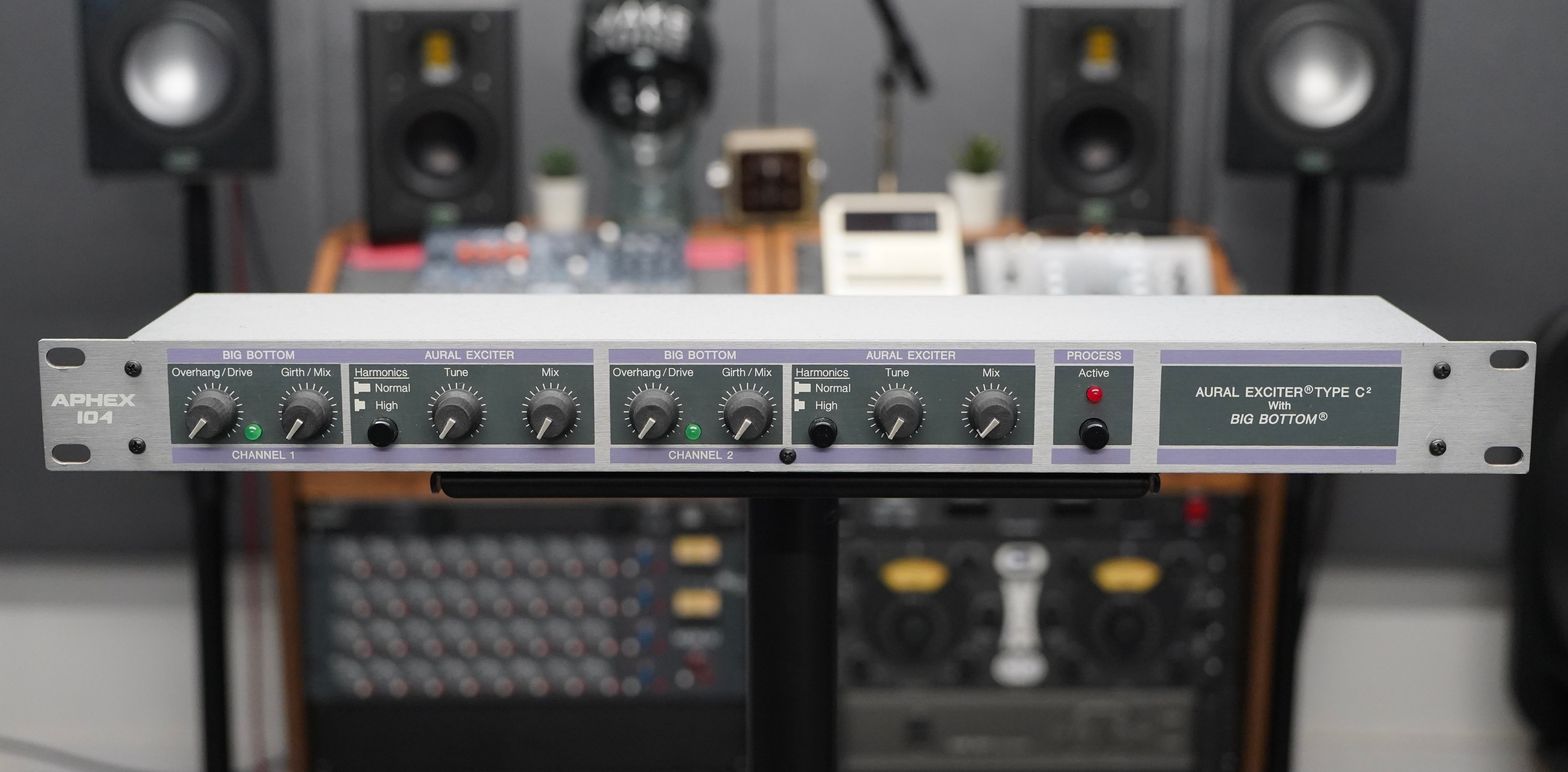 Aphex Aural Exciter 104