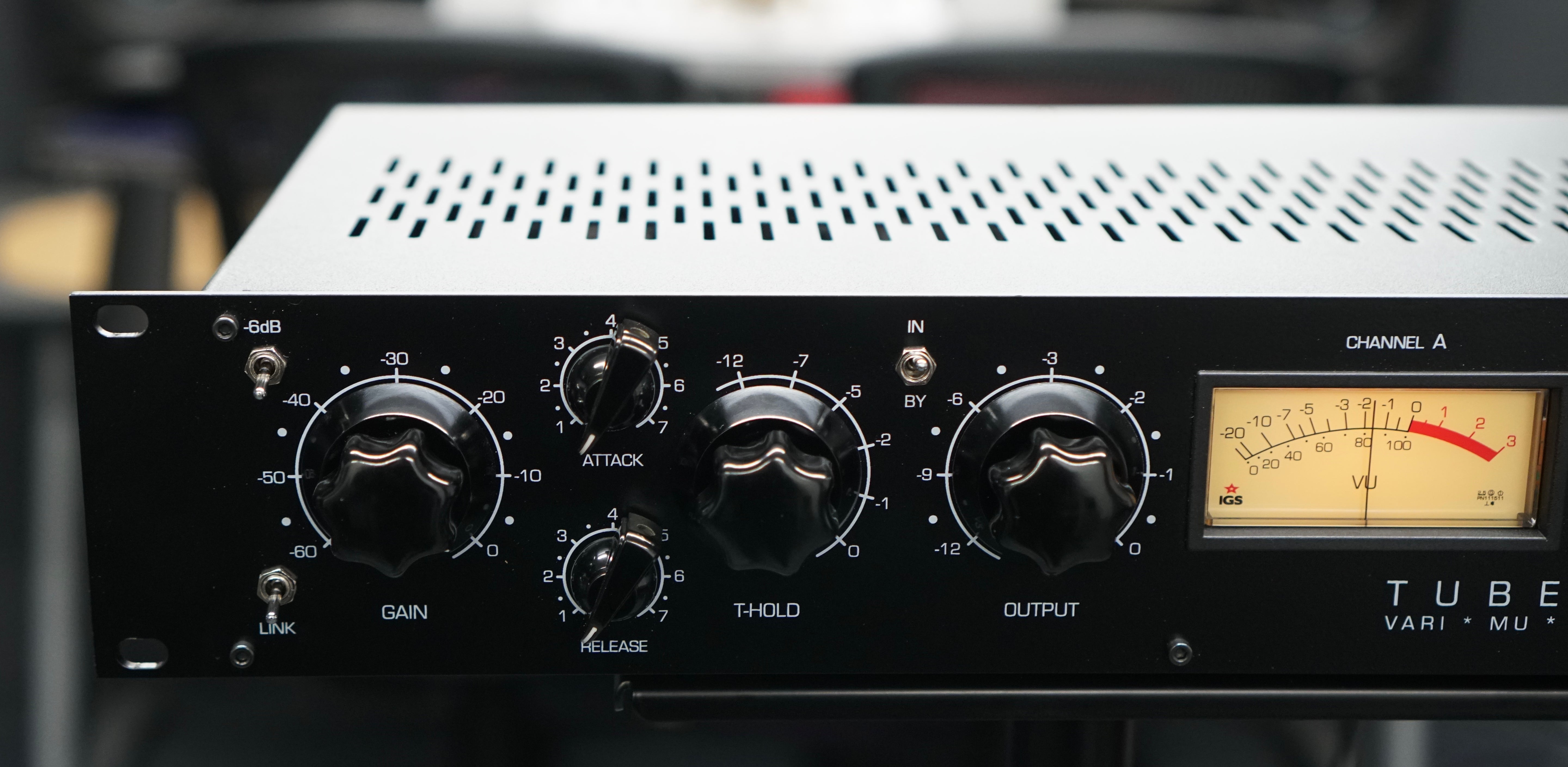 IGS Tubecore 2U Vari Mu Compressor