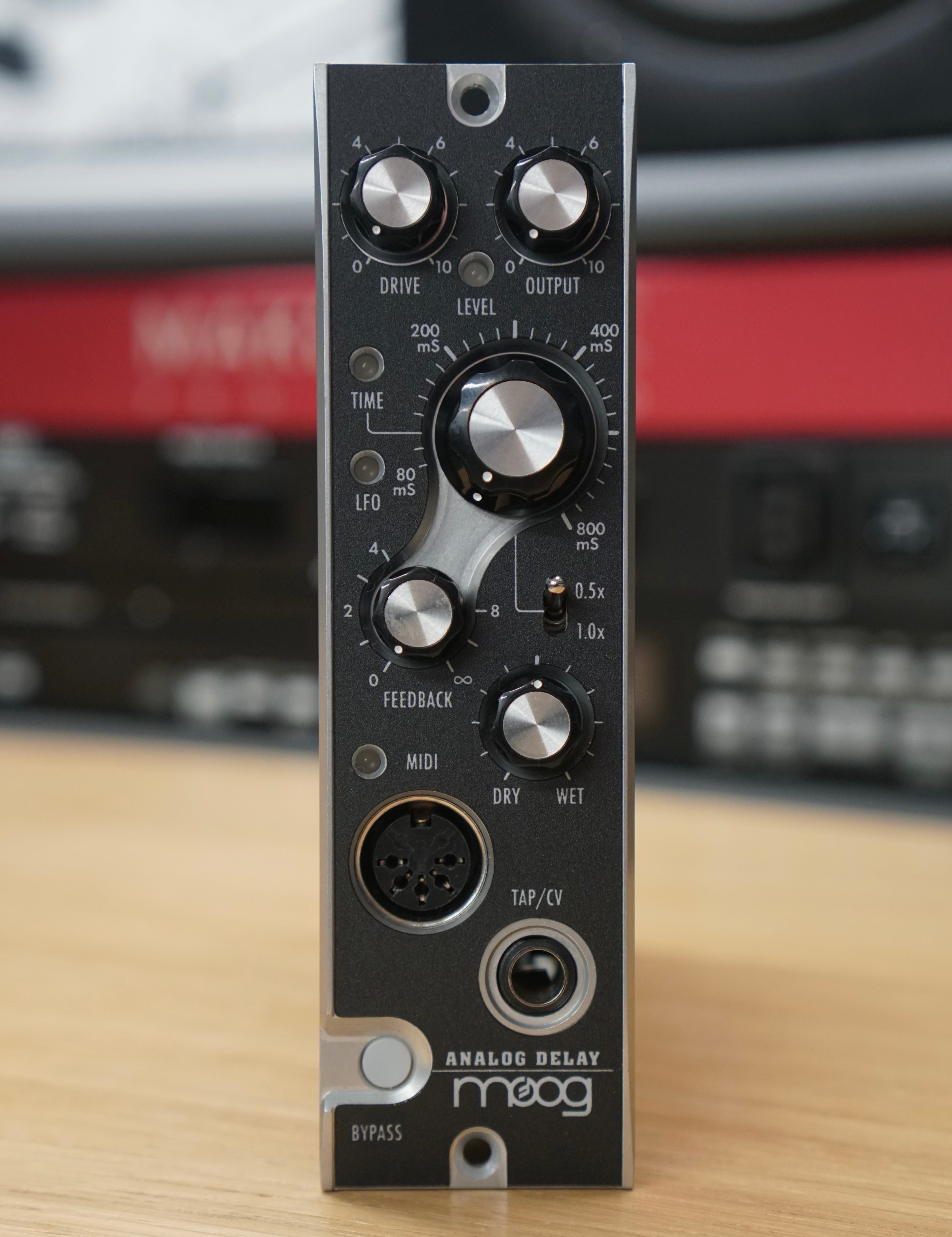 Moog Analog Delay 500
