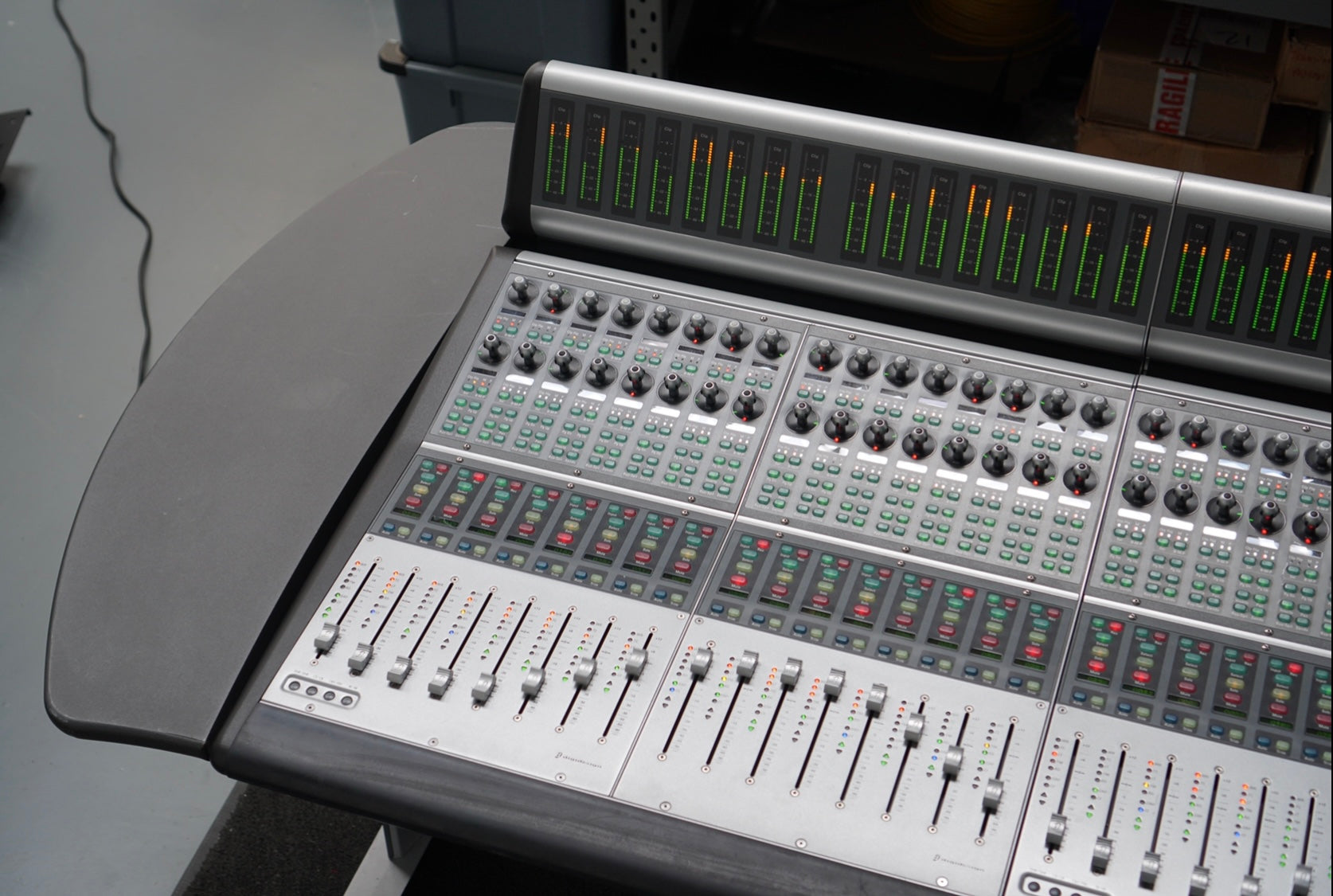 Avid D-Command 24 ES Fader Control Surface for Pro-tools with X-Mon