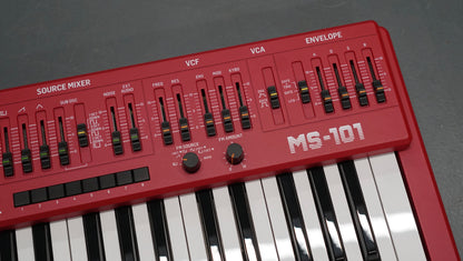 Behringer MS-101