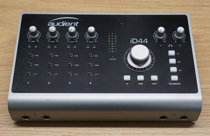 Audient iD44