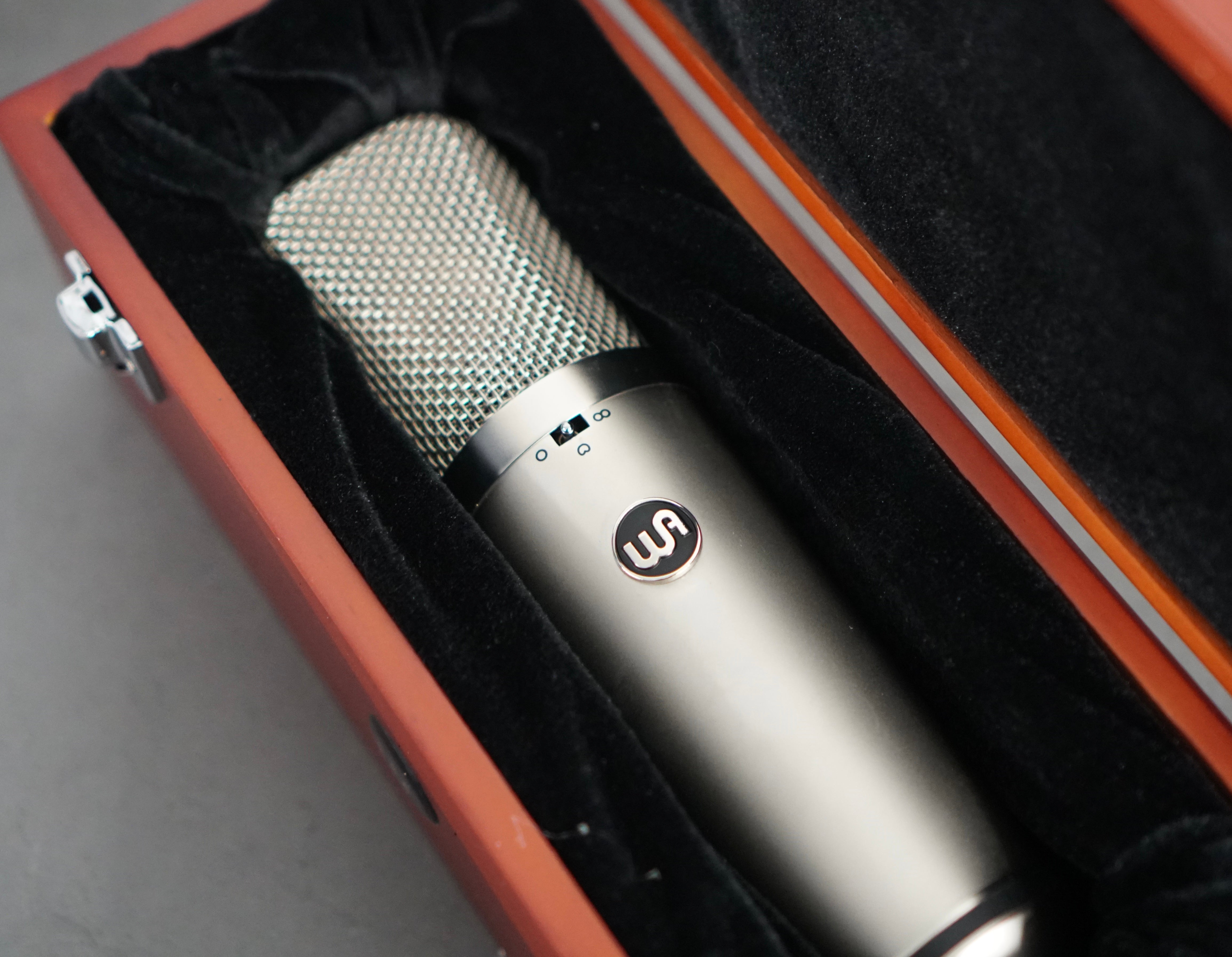 Warm Audio WA-87 R2