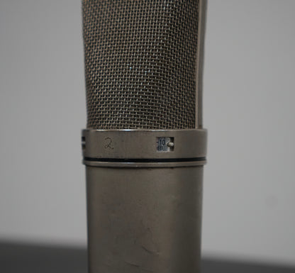 Neumann U87 (Vintage)
