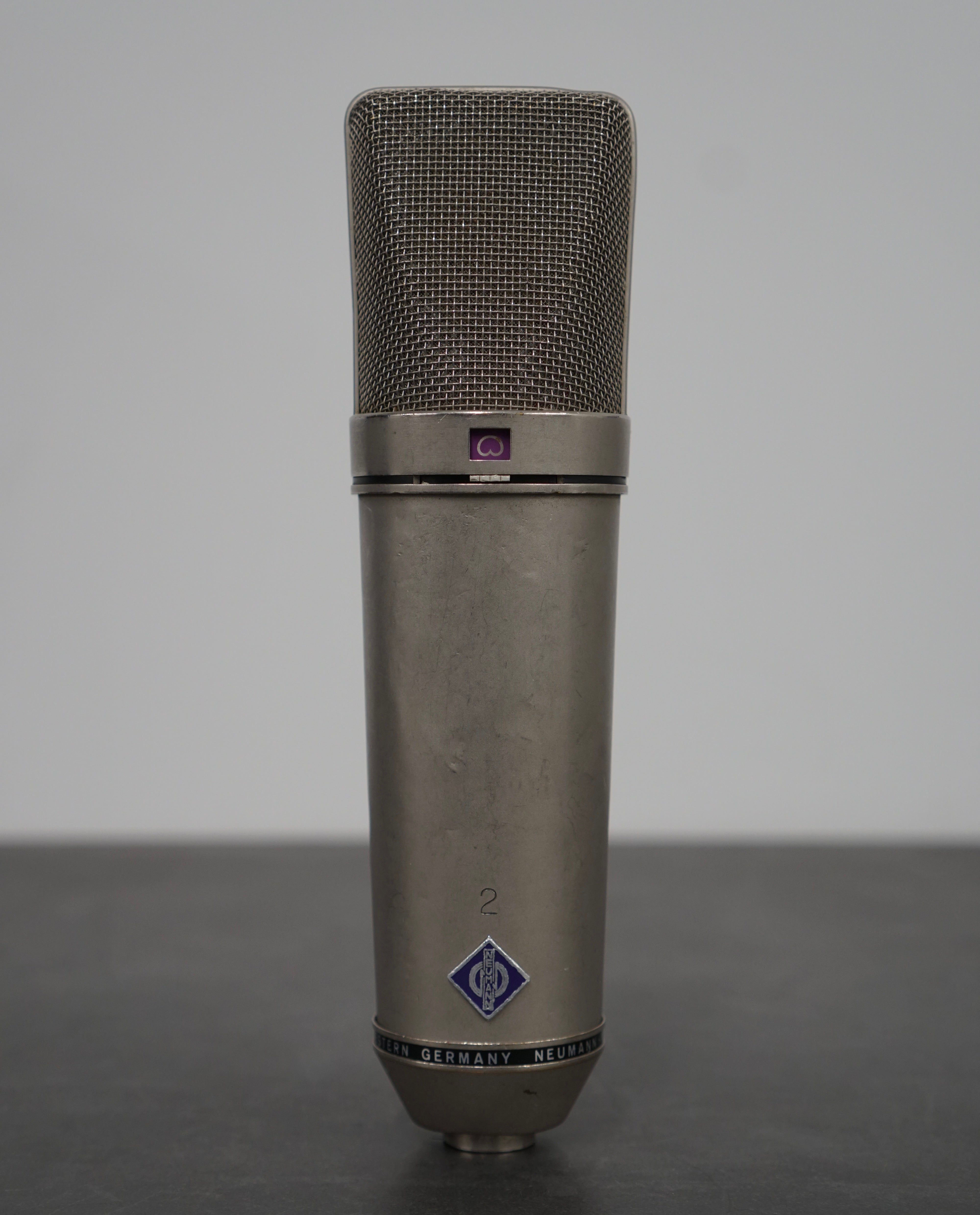 Neumann U87 (Vintage) – Make Noise Pro Audio