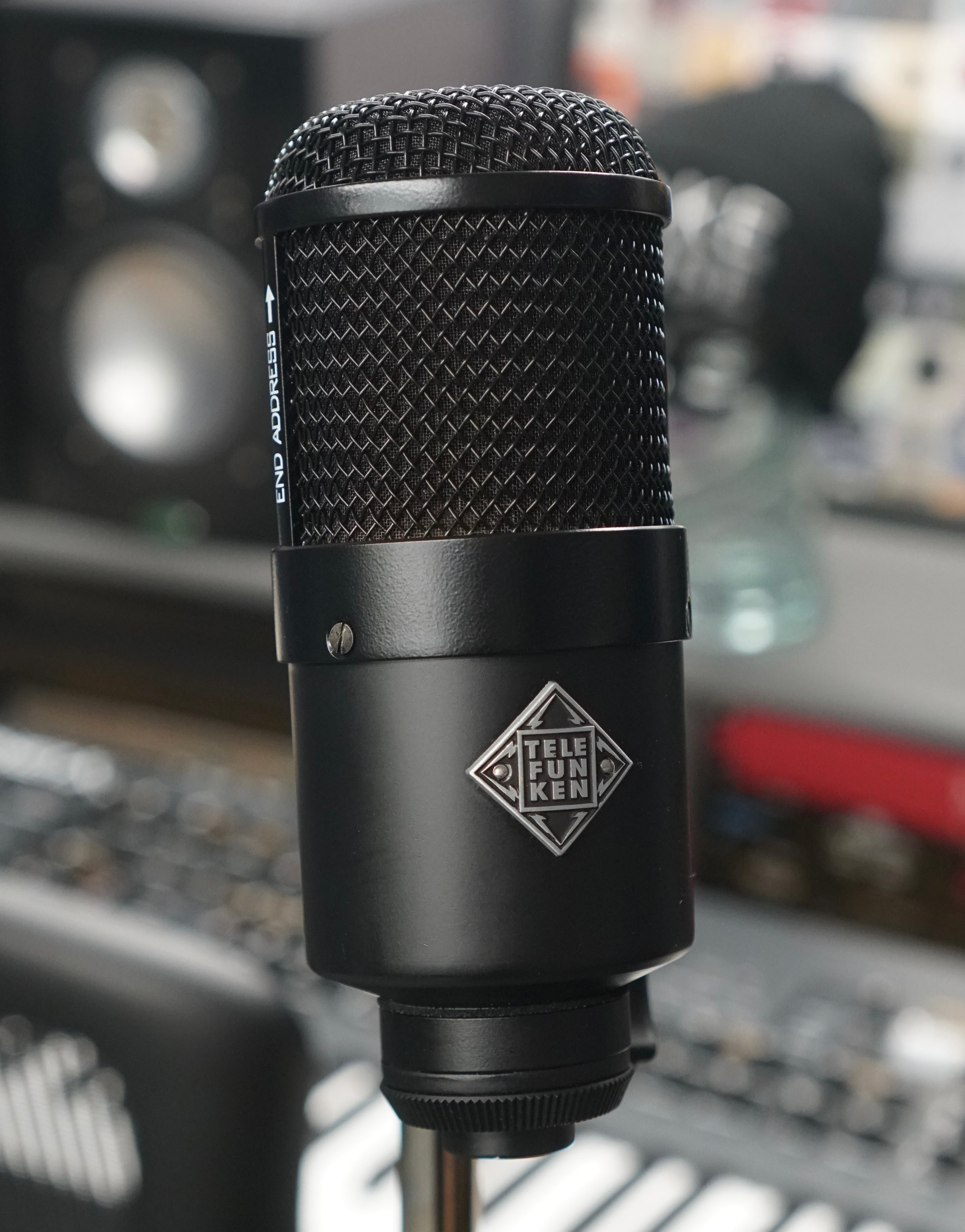 Telefunken M82