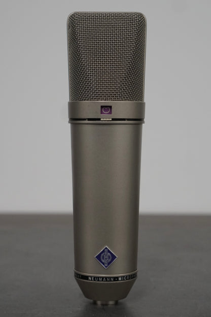 Neumann U87 (1981)