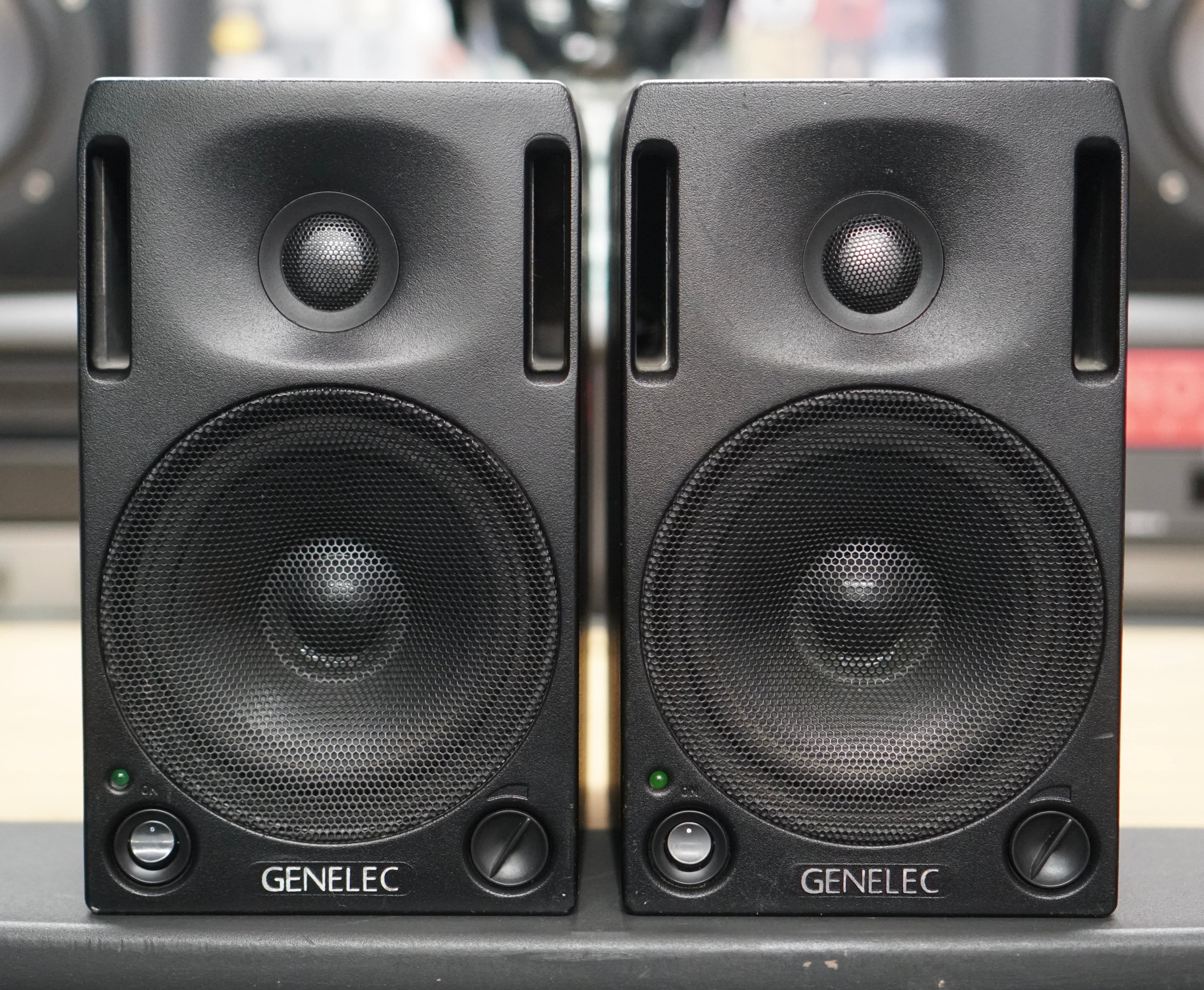 スピーカー・ウーファー GENELEC model 1029A ☆GENELEC ジェネレック 1029A パワードスピーカー モニター
